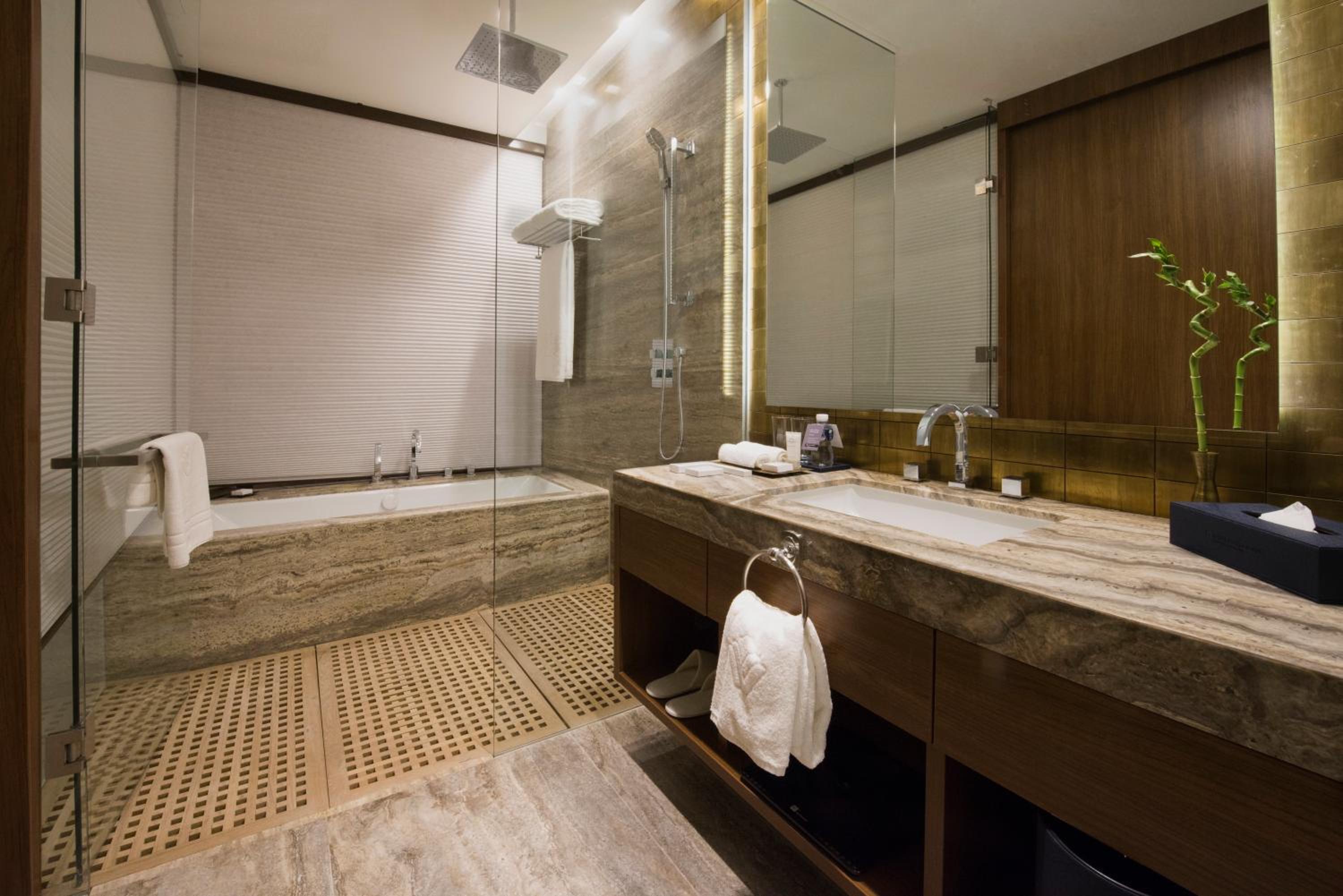 Deluxe Twin Room - Non Smoking photo 3