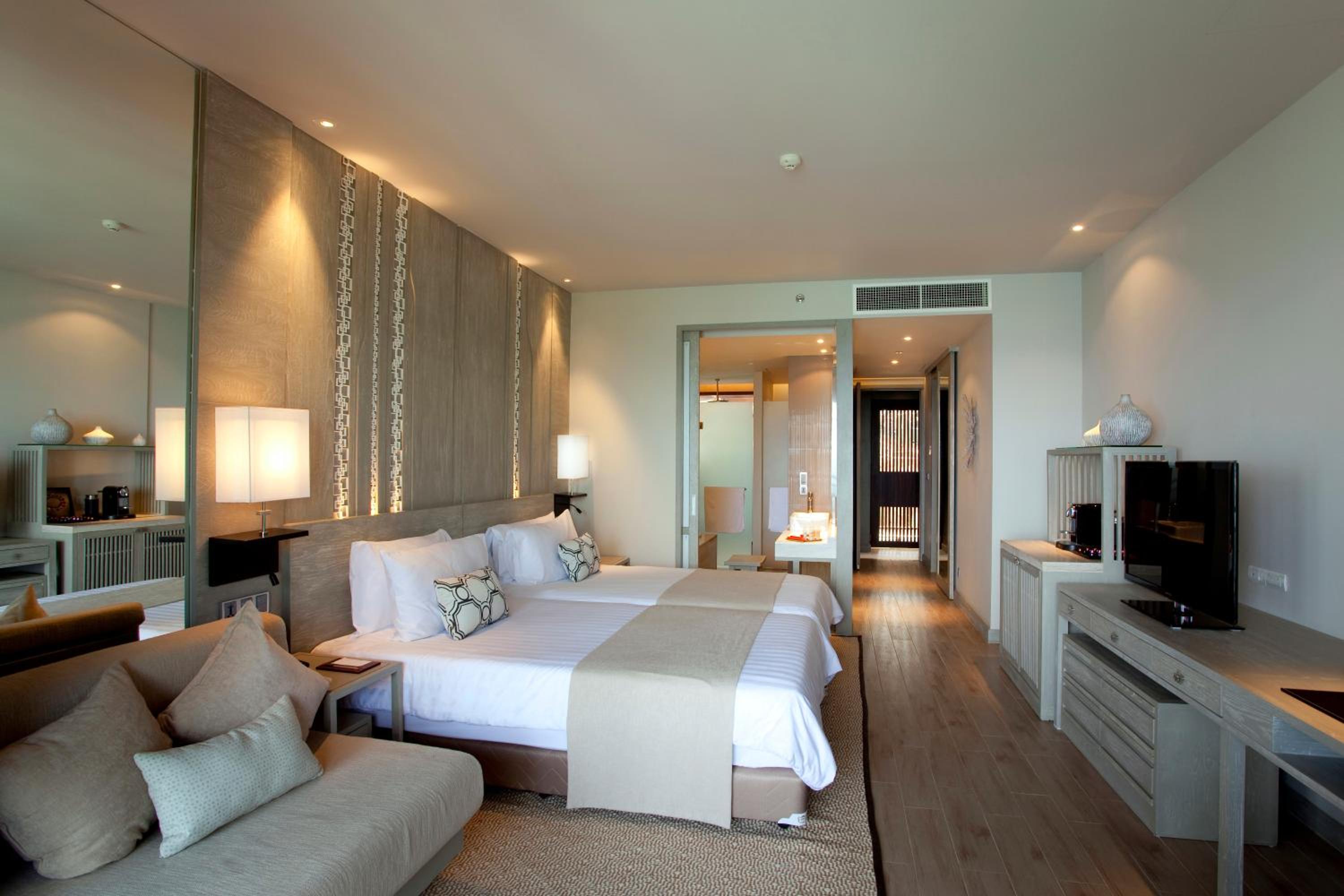 Deluxe Double or Twin Room photo 2