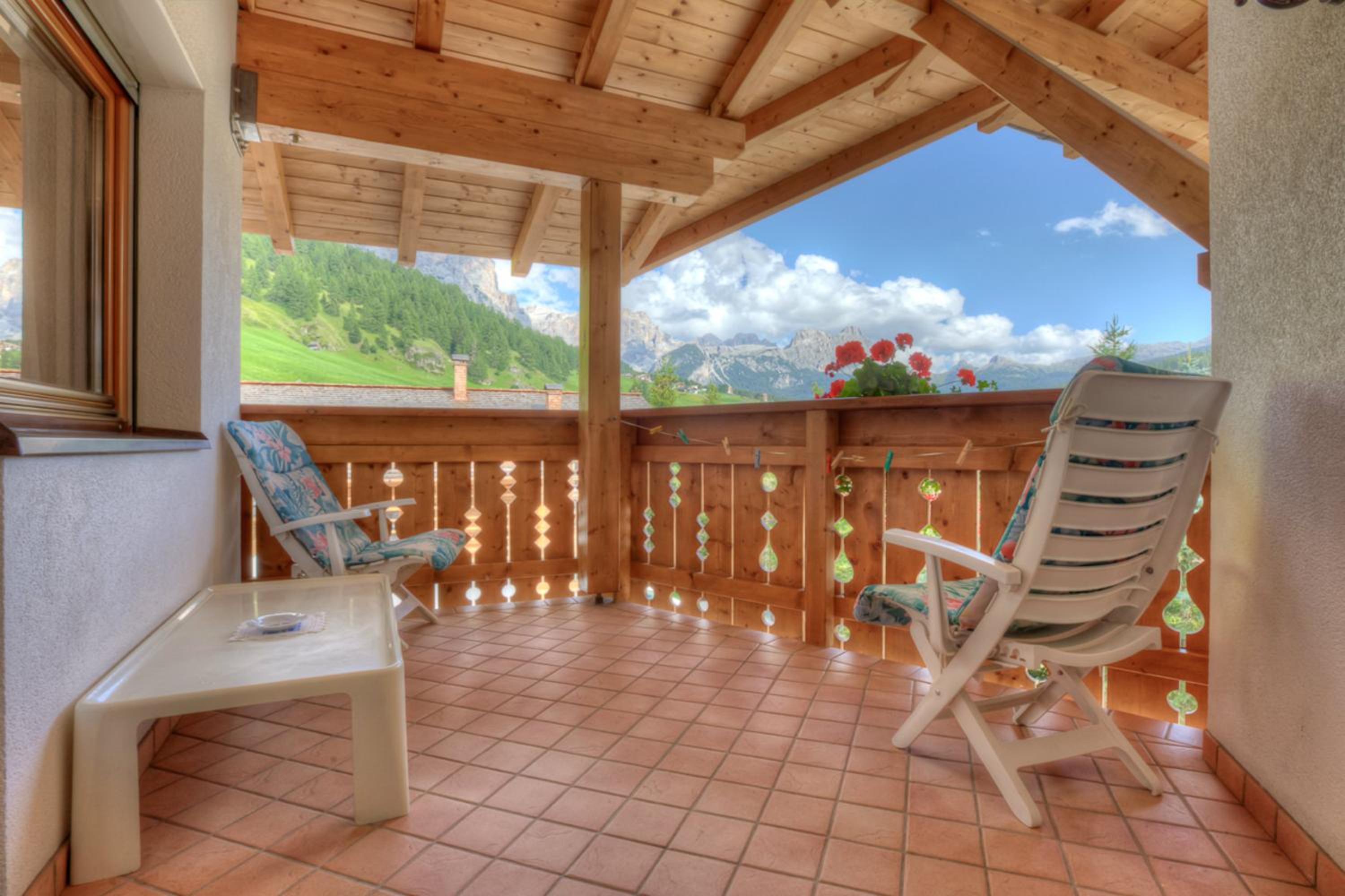 Apartment with Terrace photo 2