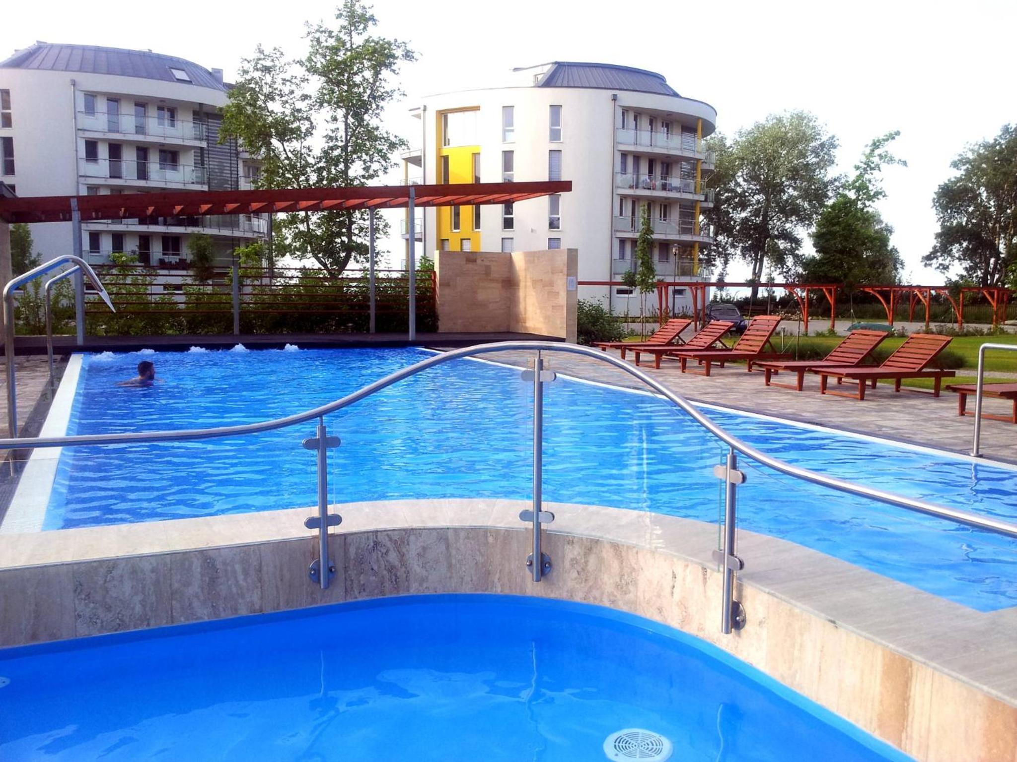 Two-Bedroom Apartment with Lake View - Photo 27
