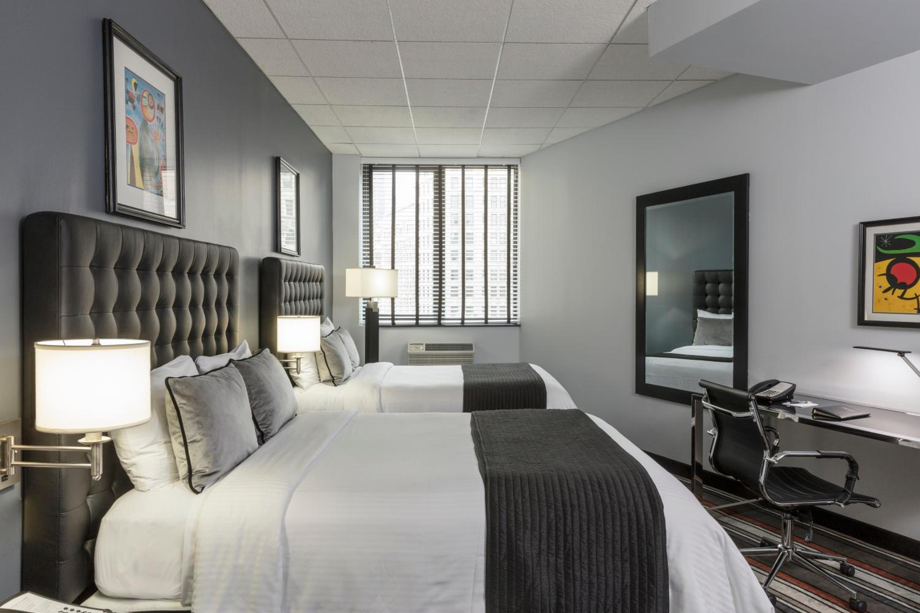Superior Room With Two Full Beds