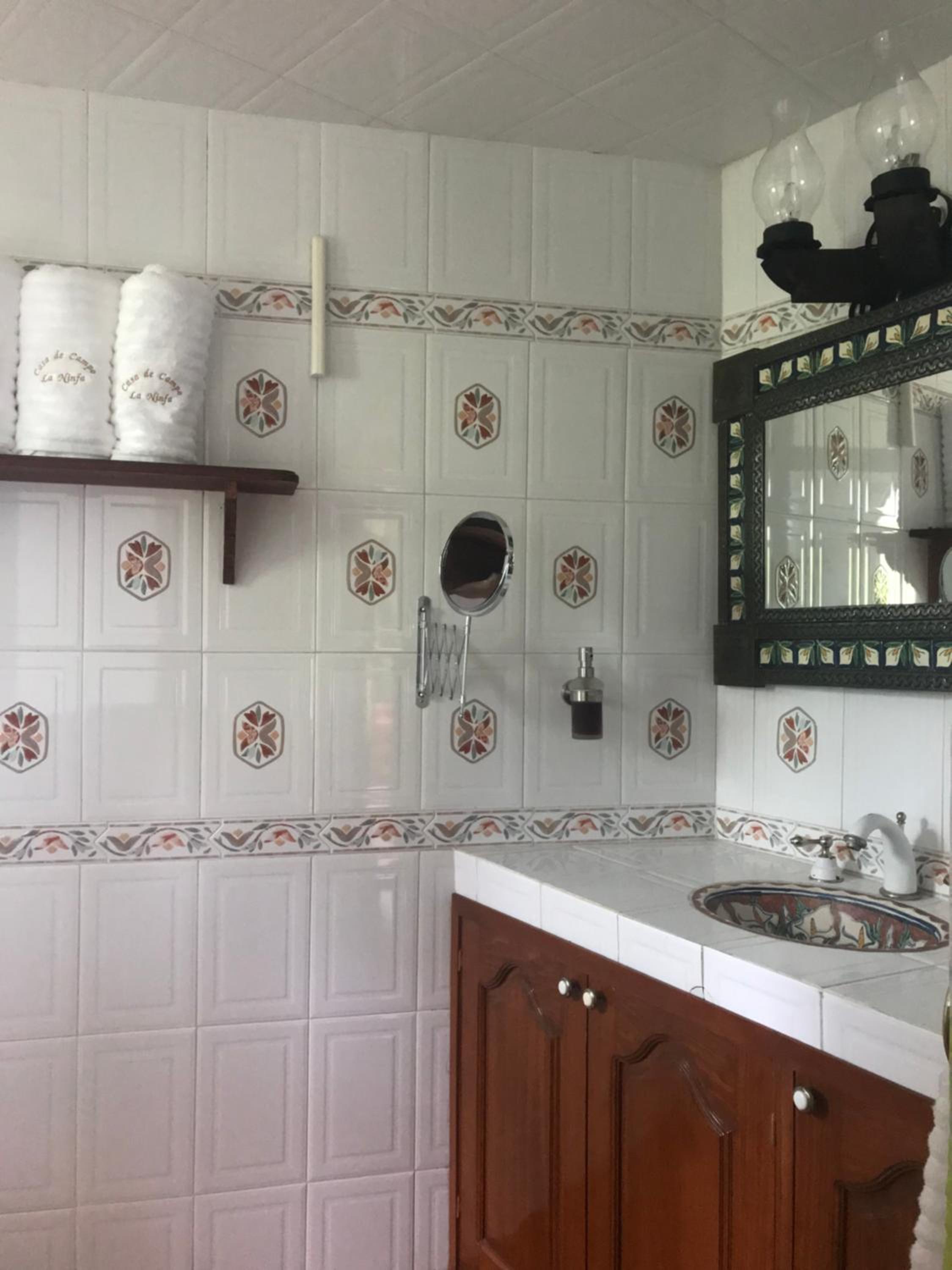 King Suite - Photo 15