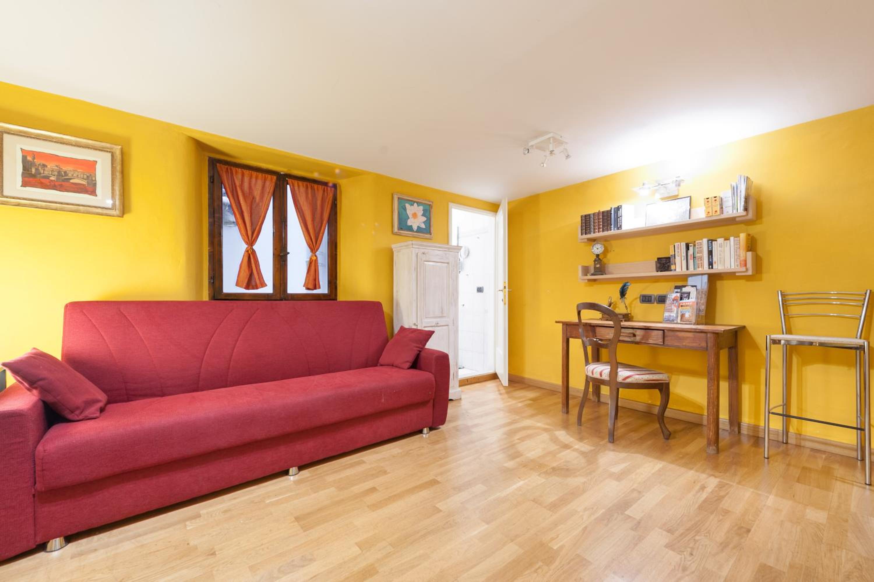 One-Bedroom Apartment