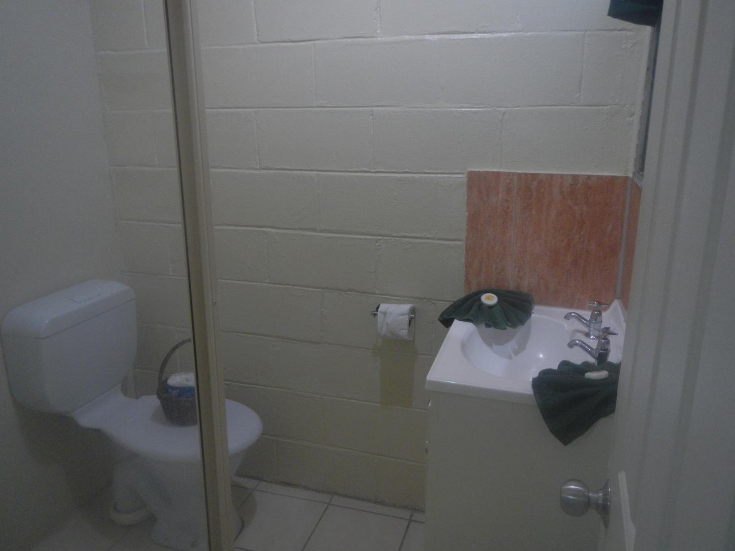 Budget Double Room photo 2