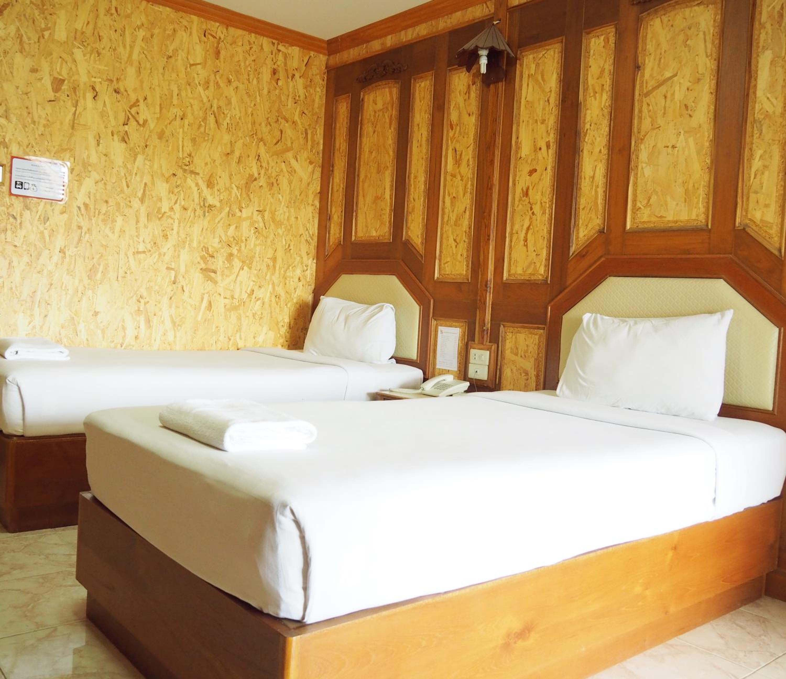 Standard Twin Room photo 1