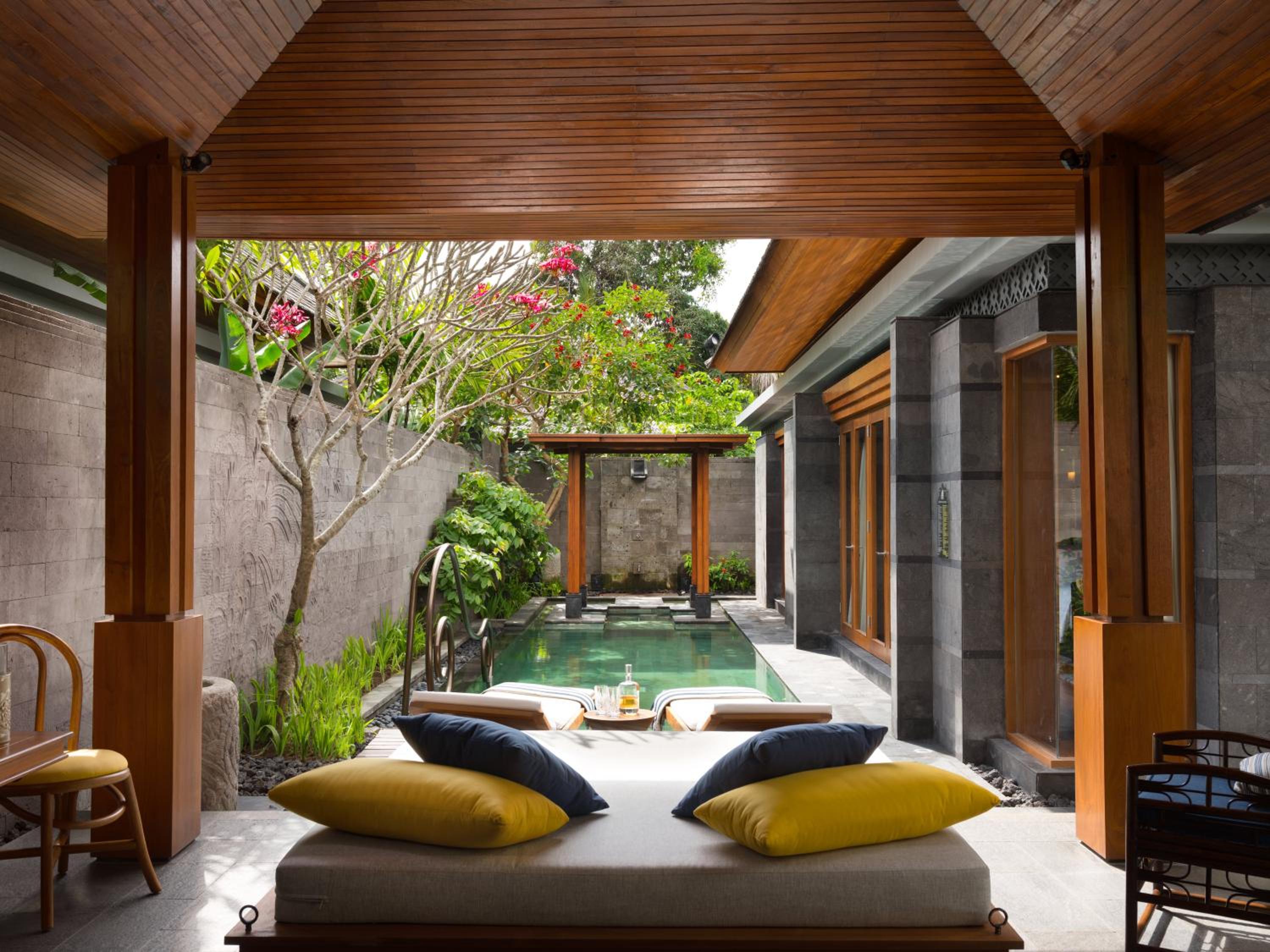 Standard Room, 2 Twin Beds, Accessible (Courtyard Access) thumbnail 5