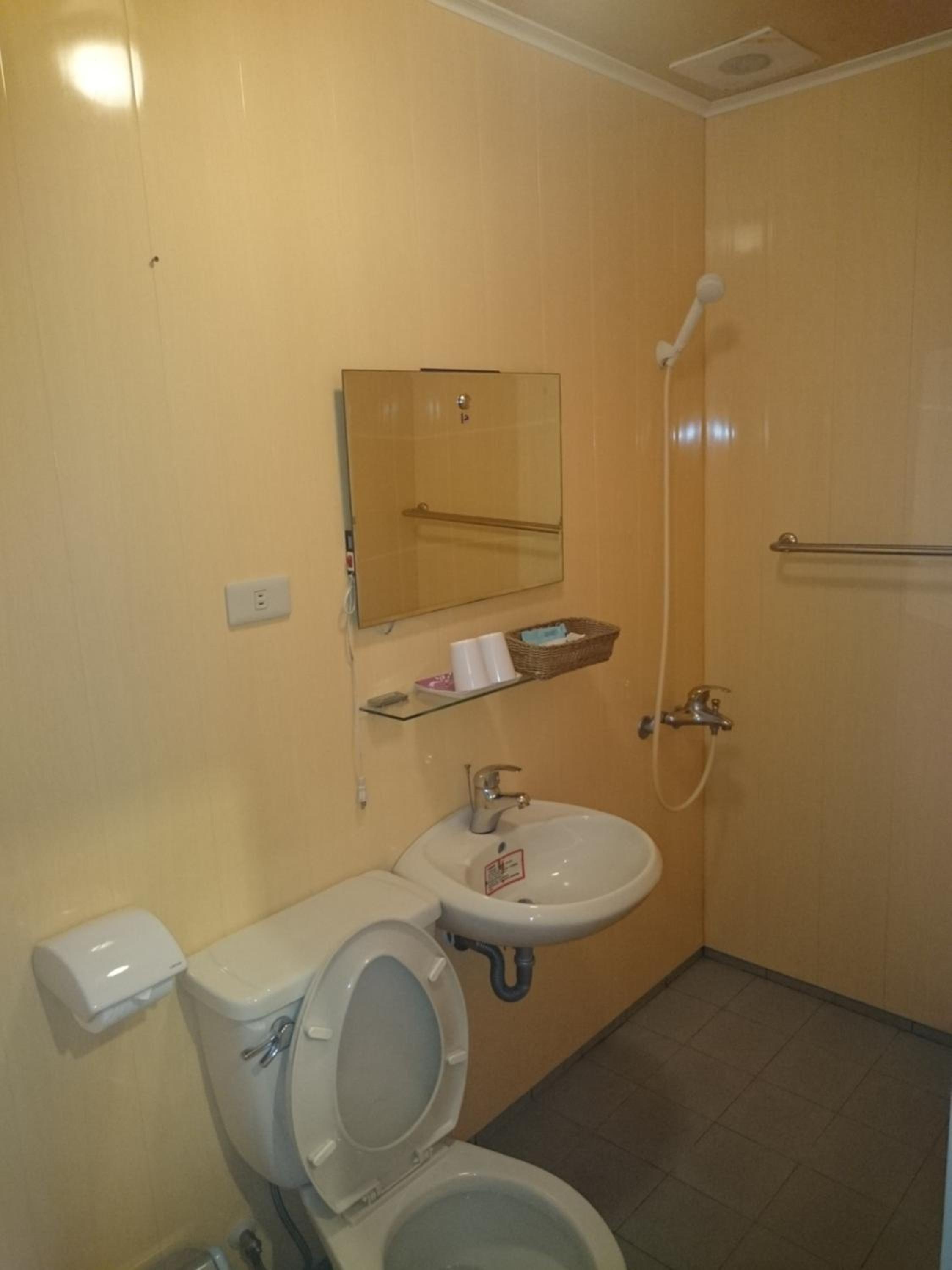 Standard Double Room photo 3