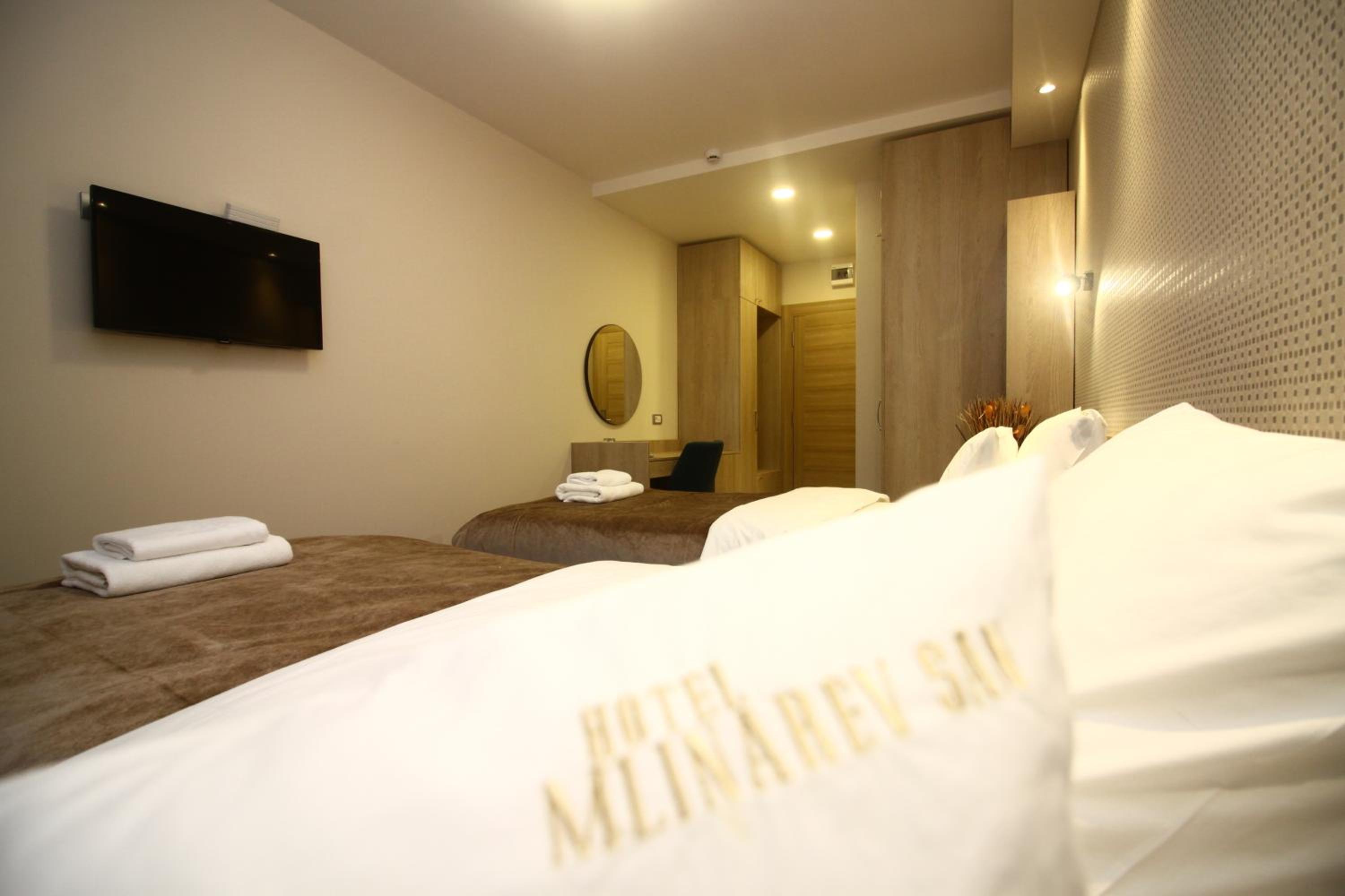Superior Twin Room photo 2