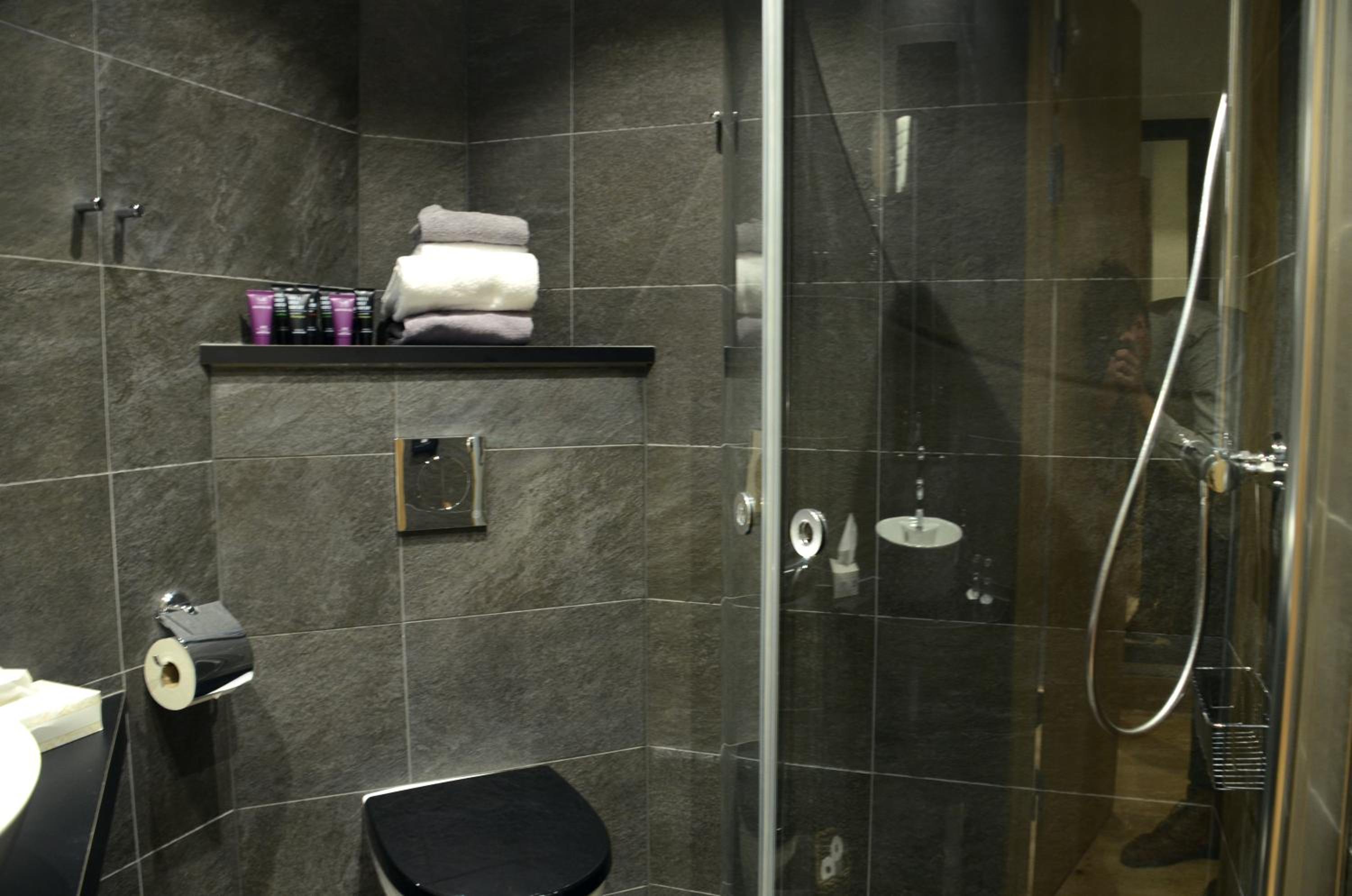 Superior Double or Twin Room - Photo 5