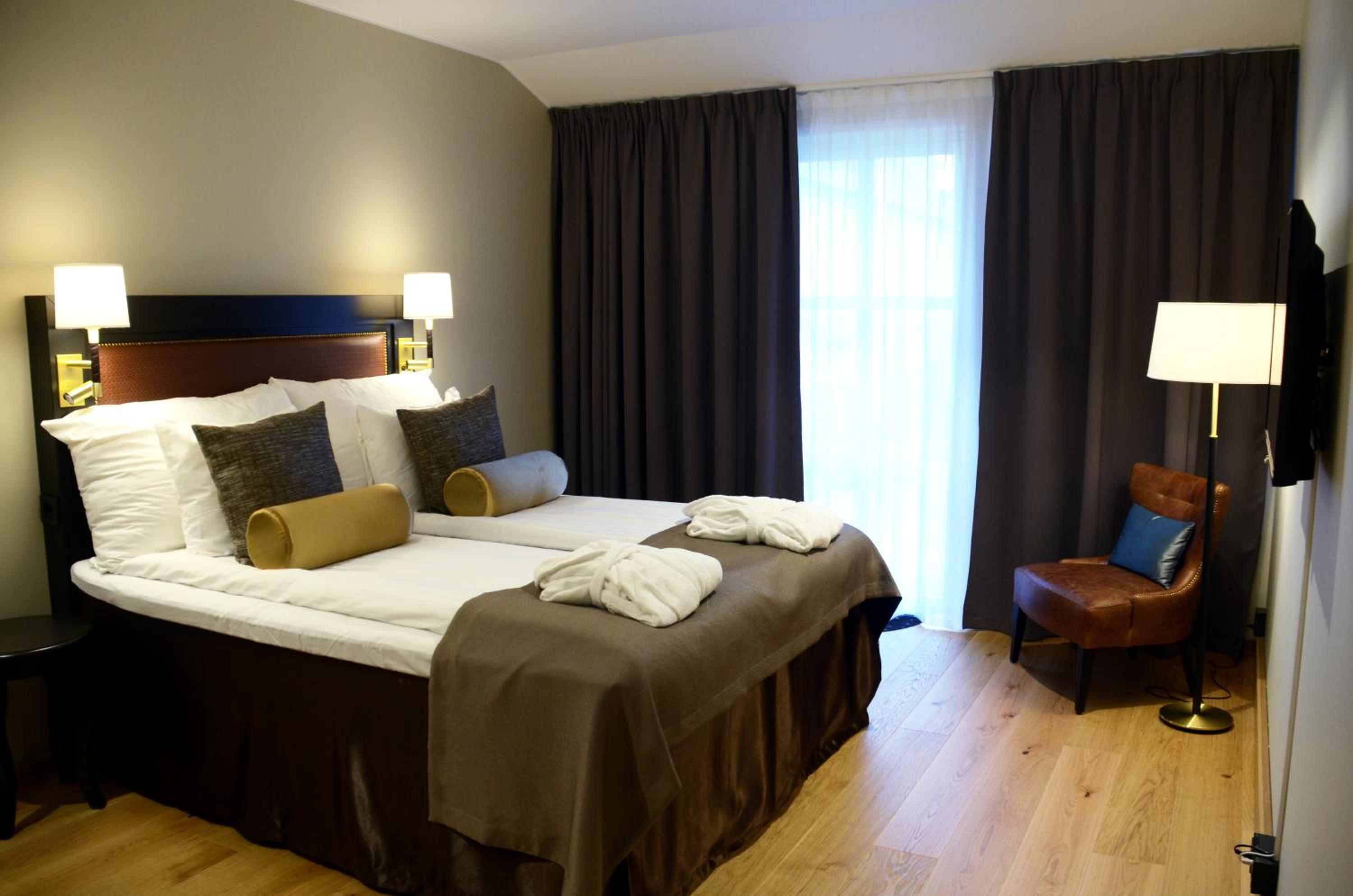 Superior Double or Twin Room - Photo 4