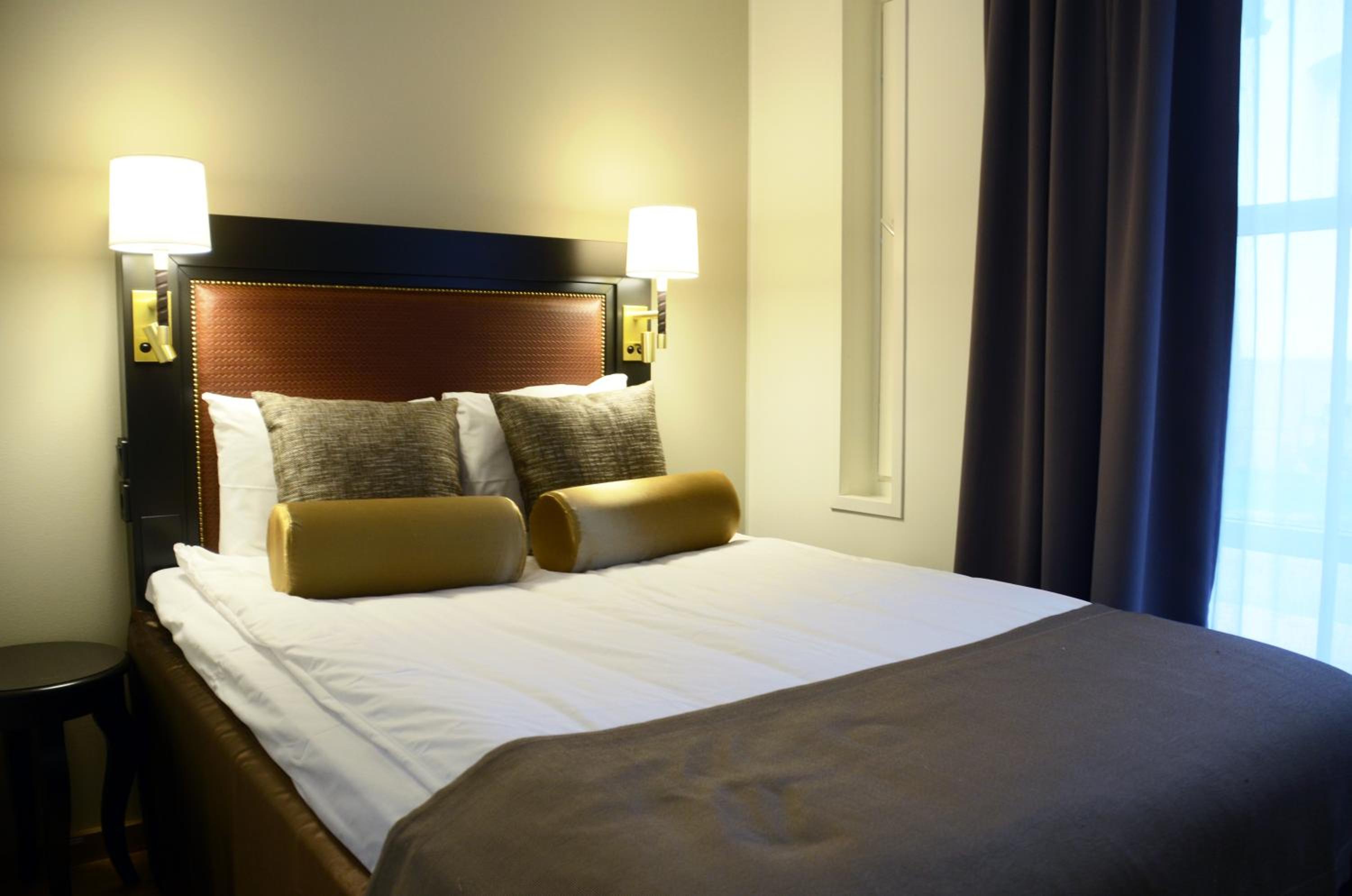 Compact Double Room - Photo 4