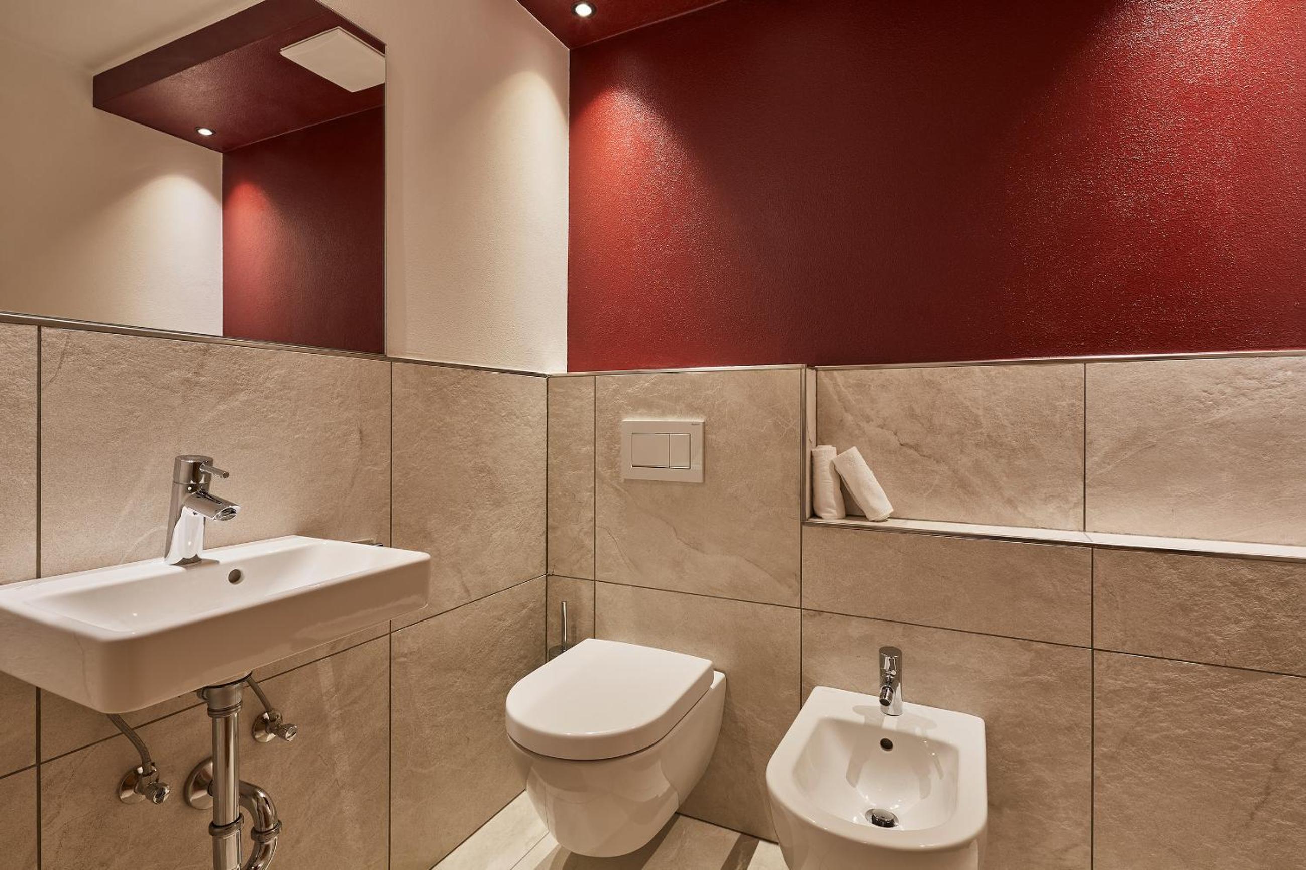 Two-Bedroom Suite photo 2