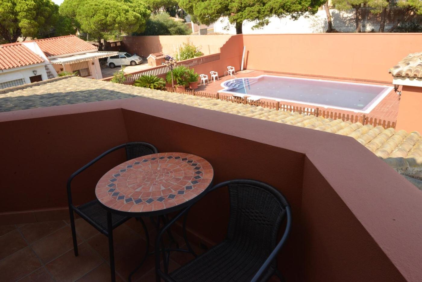 Deluxe Double Room With Balcony photo 3