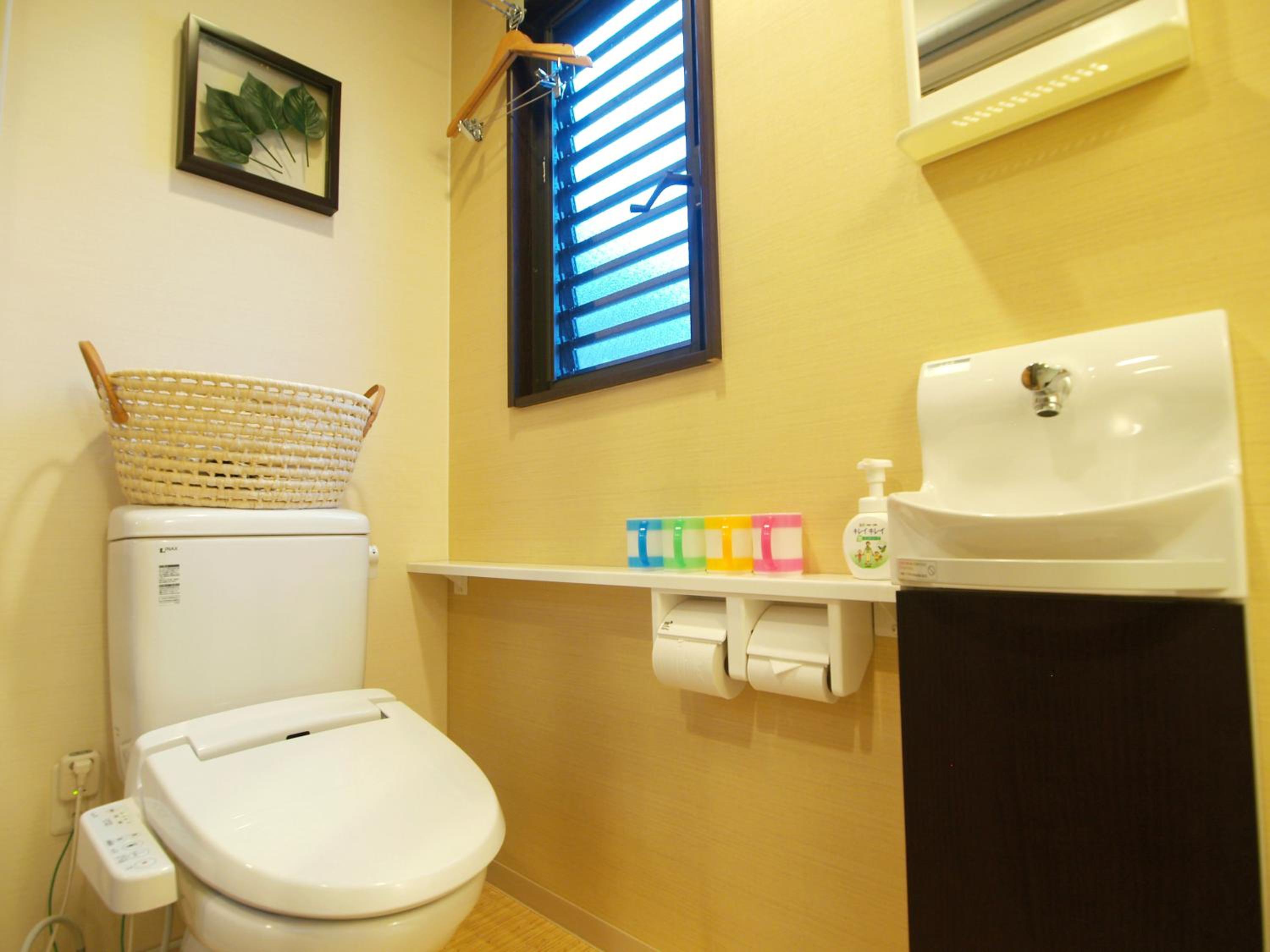 Twin Room - Non-Smoking - Photo 3