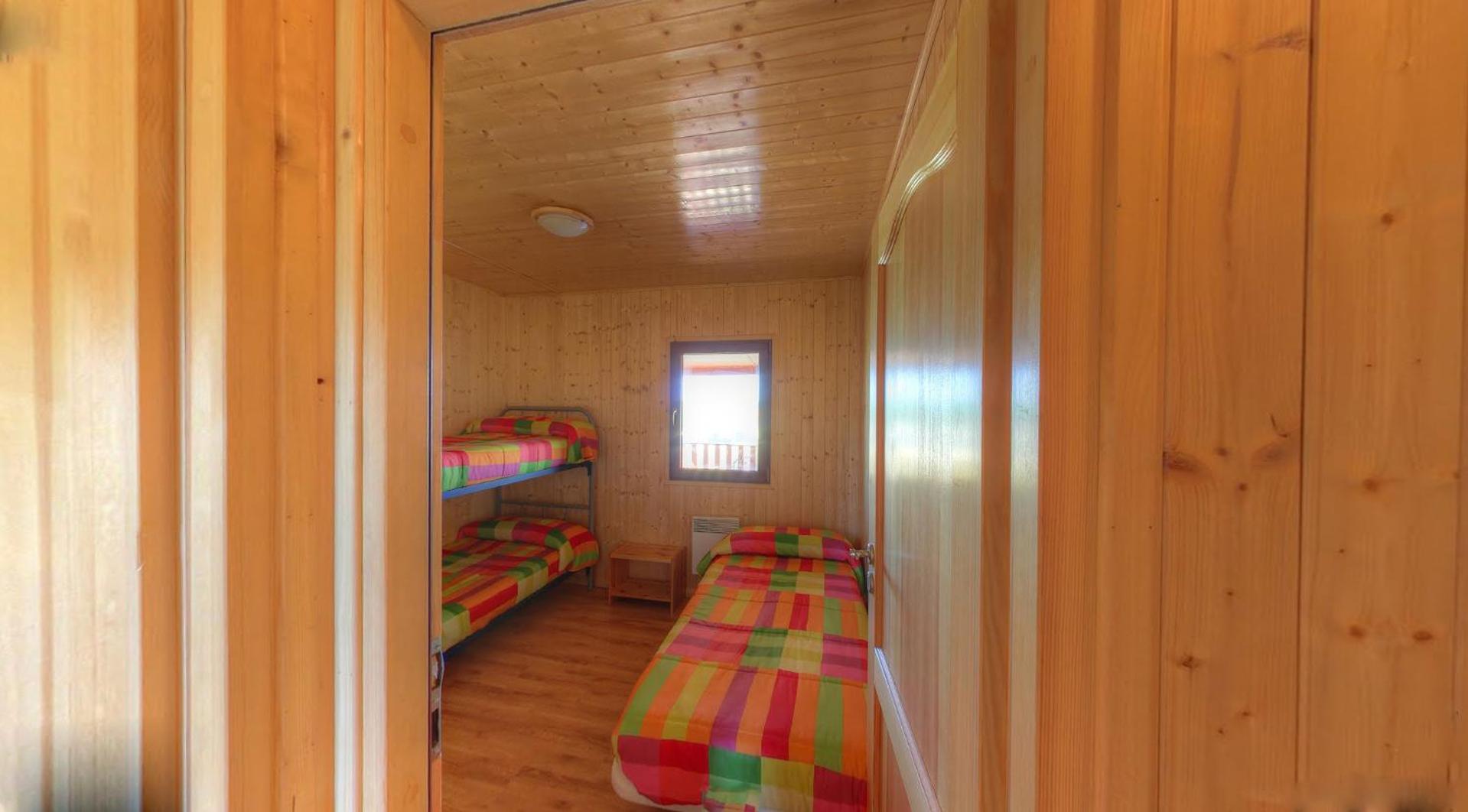 Casa de cuatro habitaciones