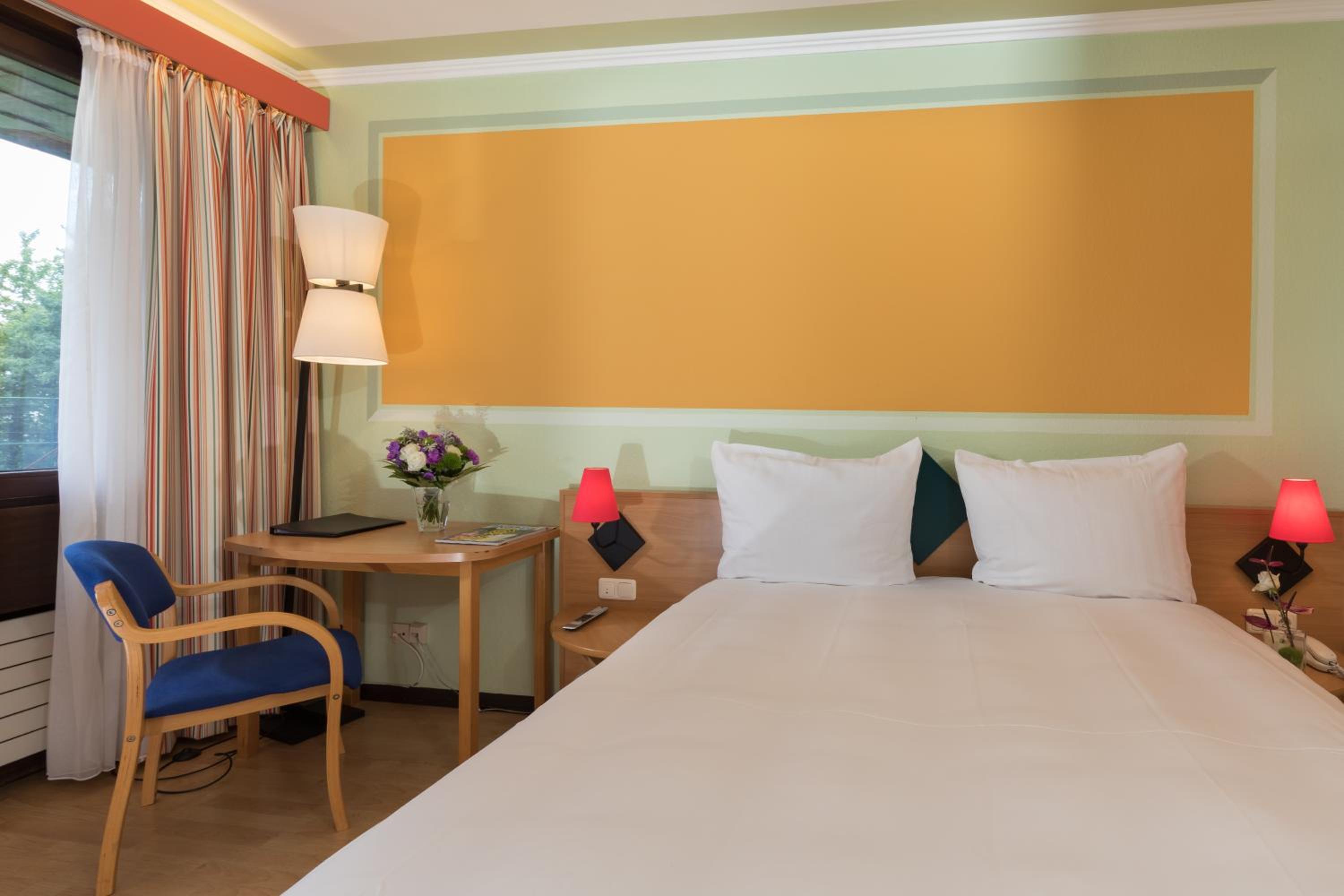 Standard Double Room - Photo 4