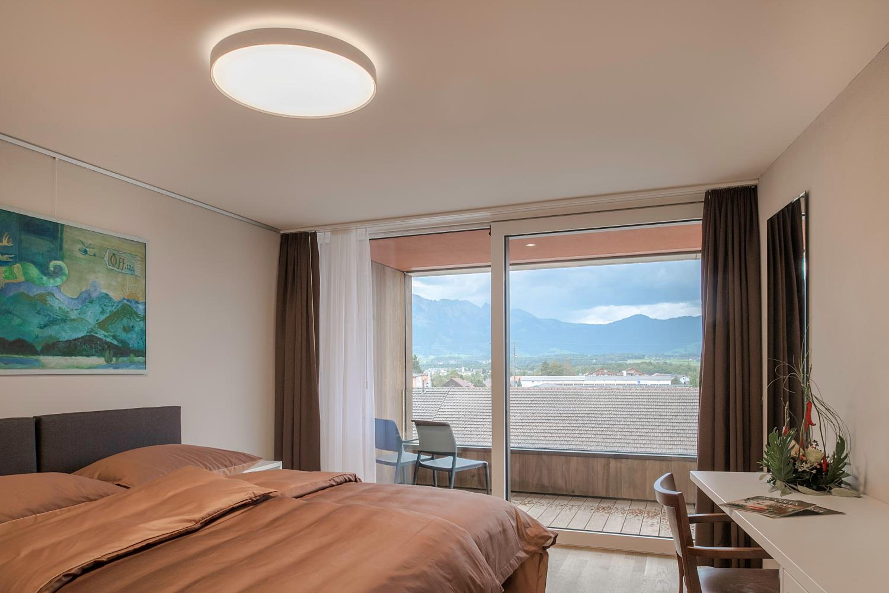 Standard Twin Room with Mountain View photo 2