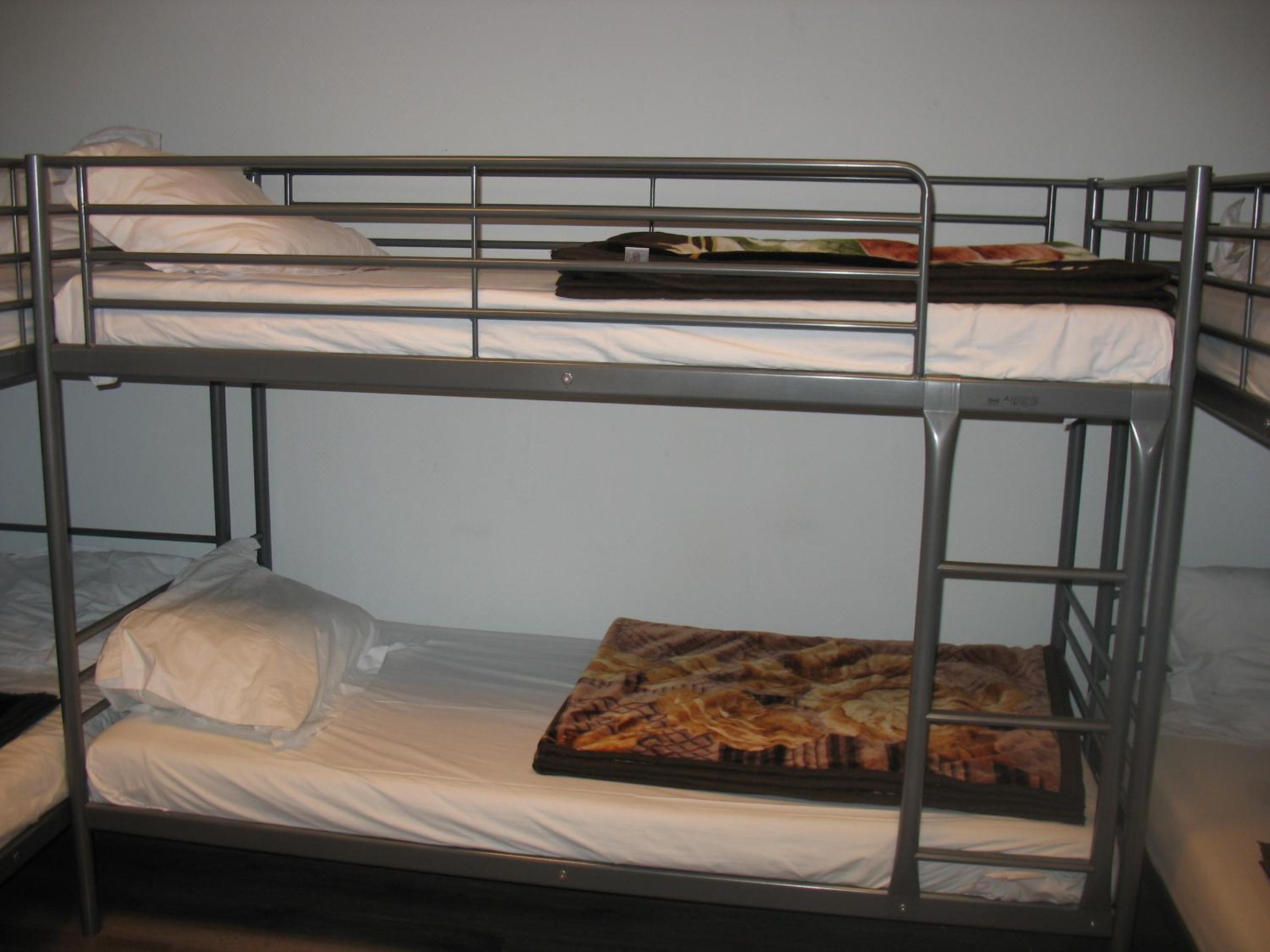 Double Room with Shared Bathroom photo 3