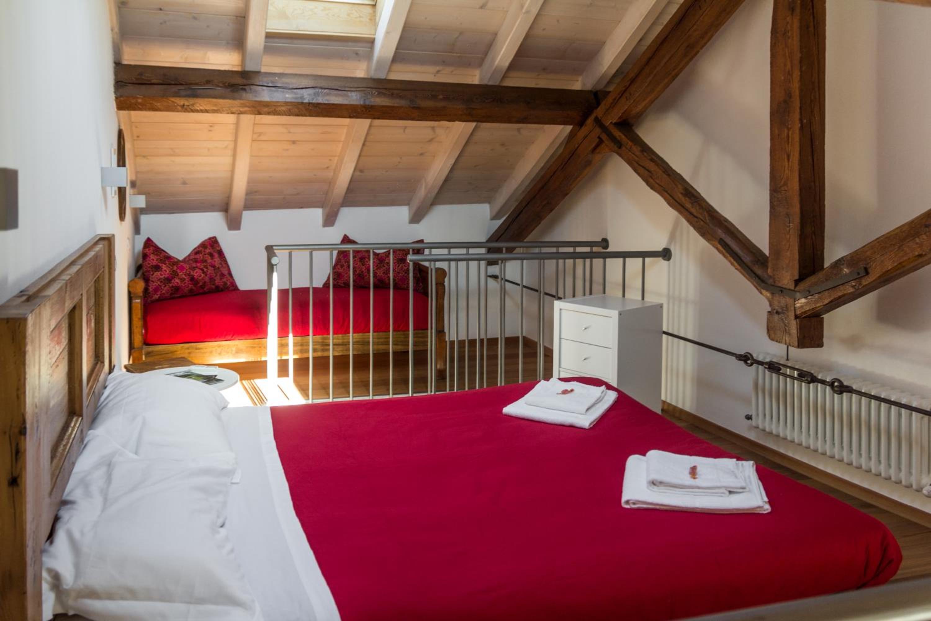 Apartment - Split Level