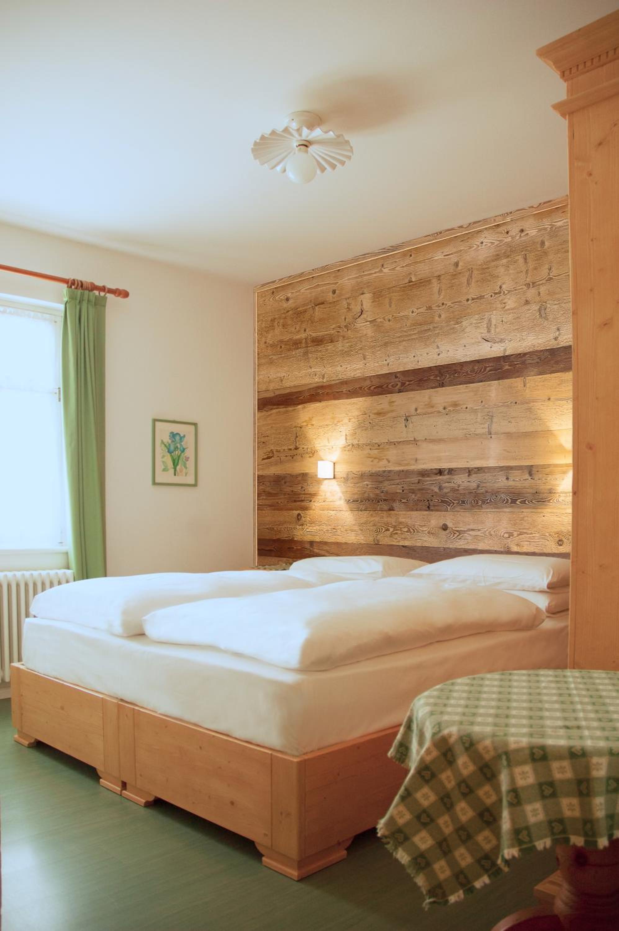 Double or Twin Room - Photo 2