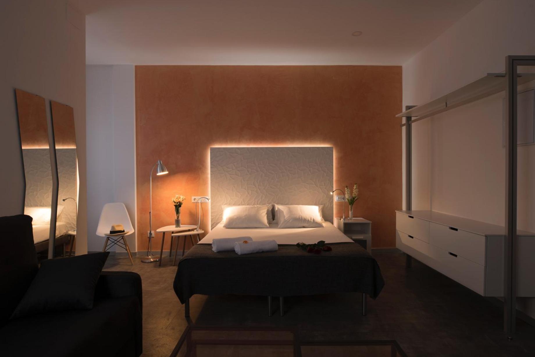 Double Room - Photo 4