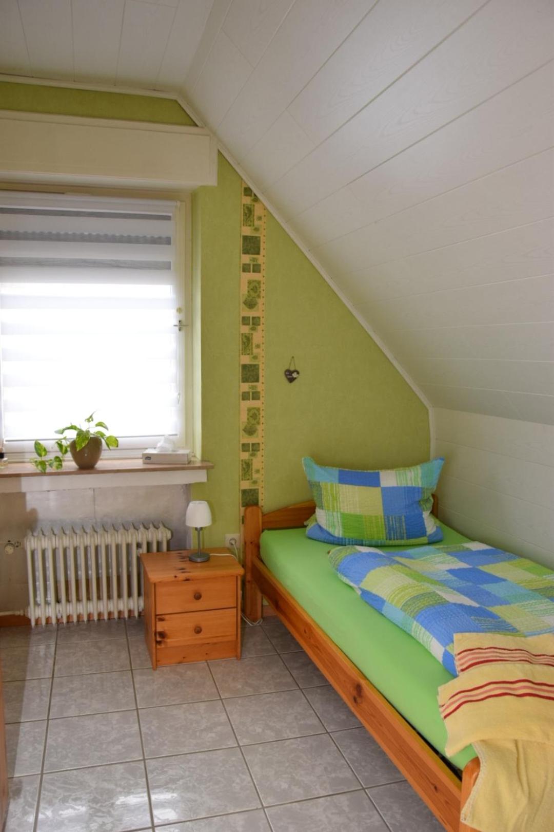 Single Room photo 1