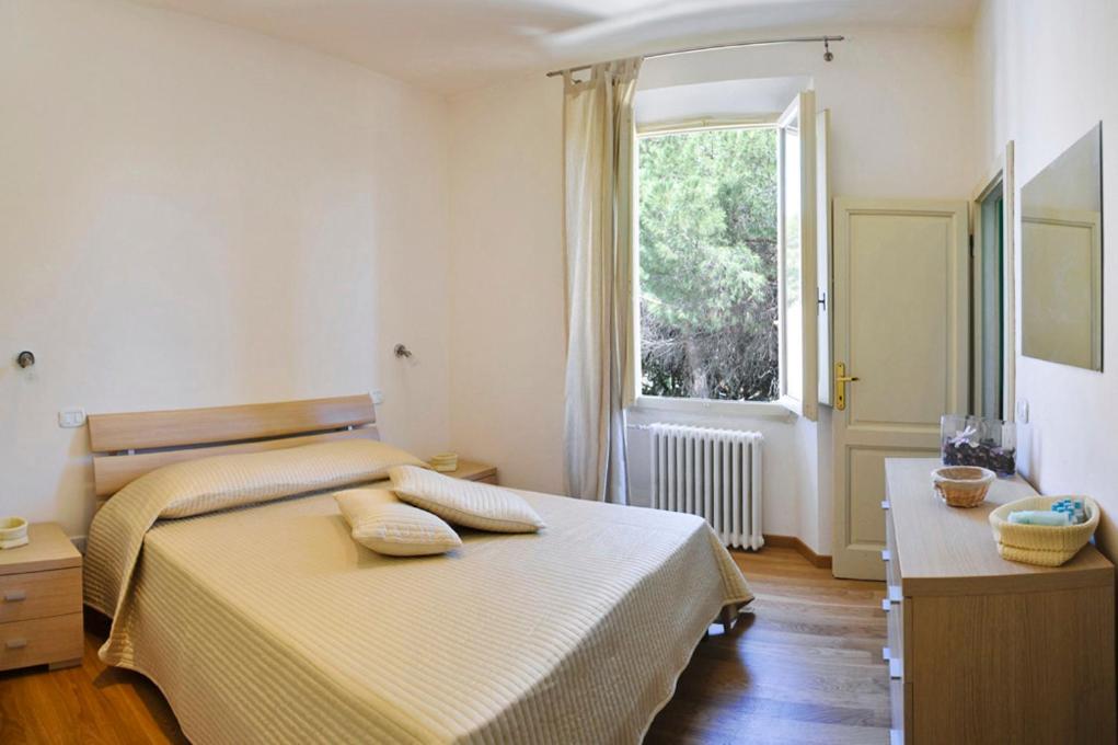 Economy Double Room photo 3