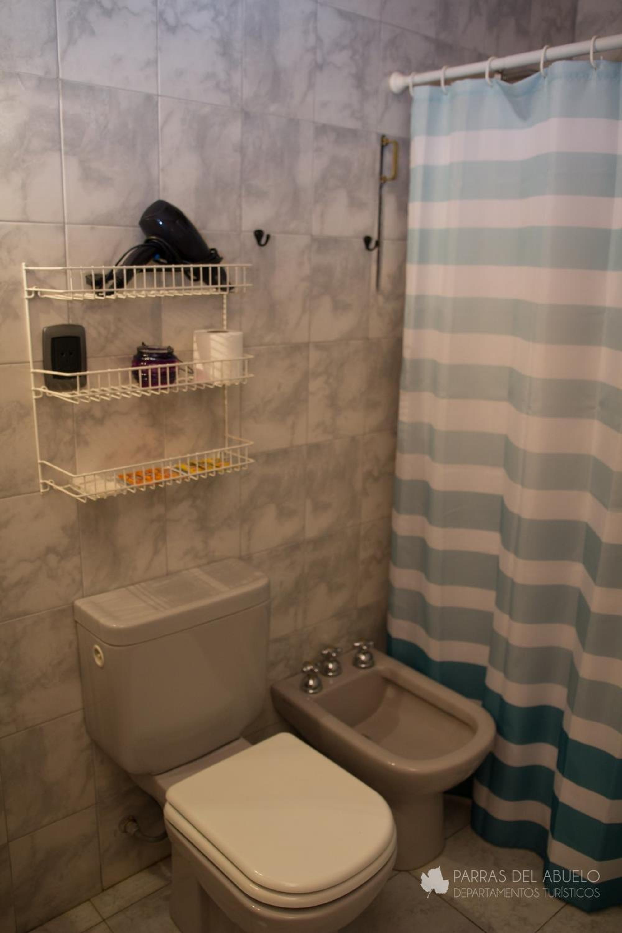 Three-Bedroom Apartment photo 2