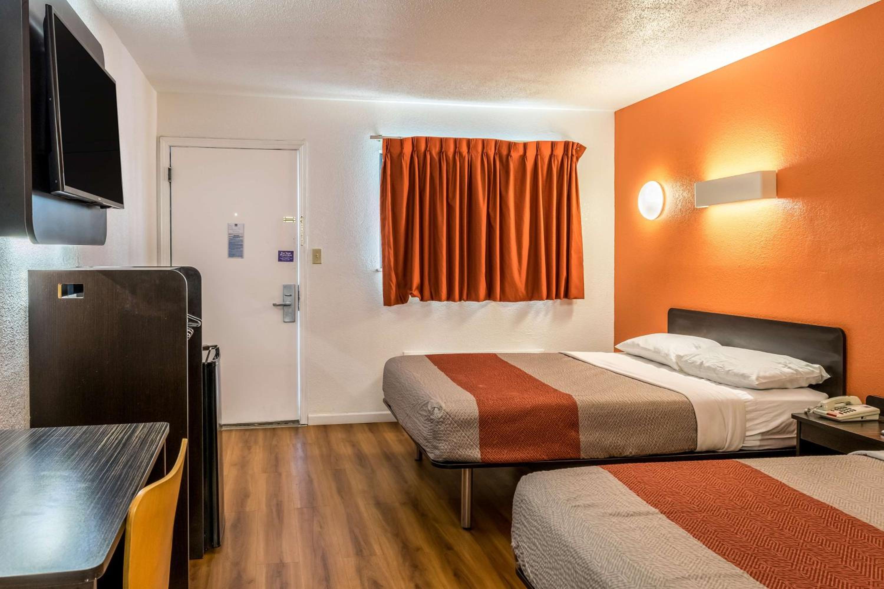 Queen Room with Two Queen Beds - Disability Access - Smoking photo 1