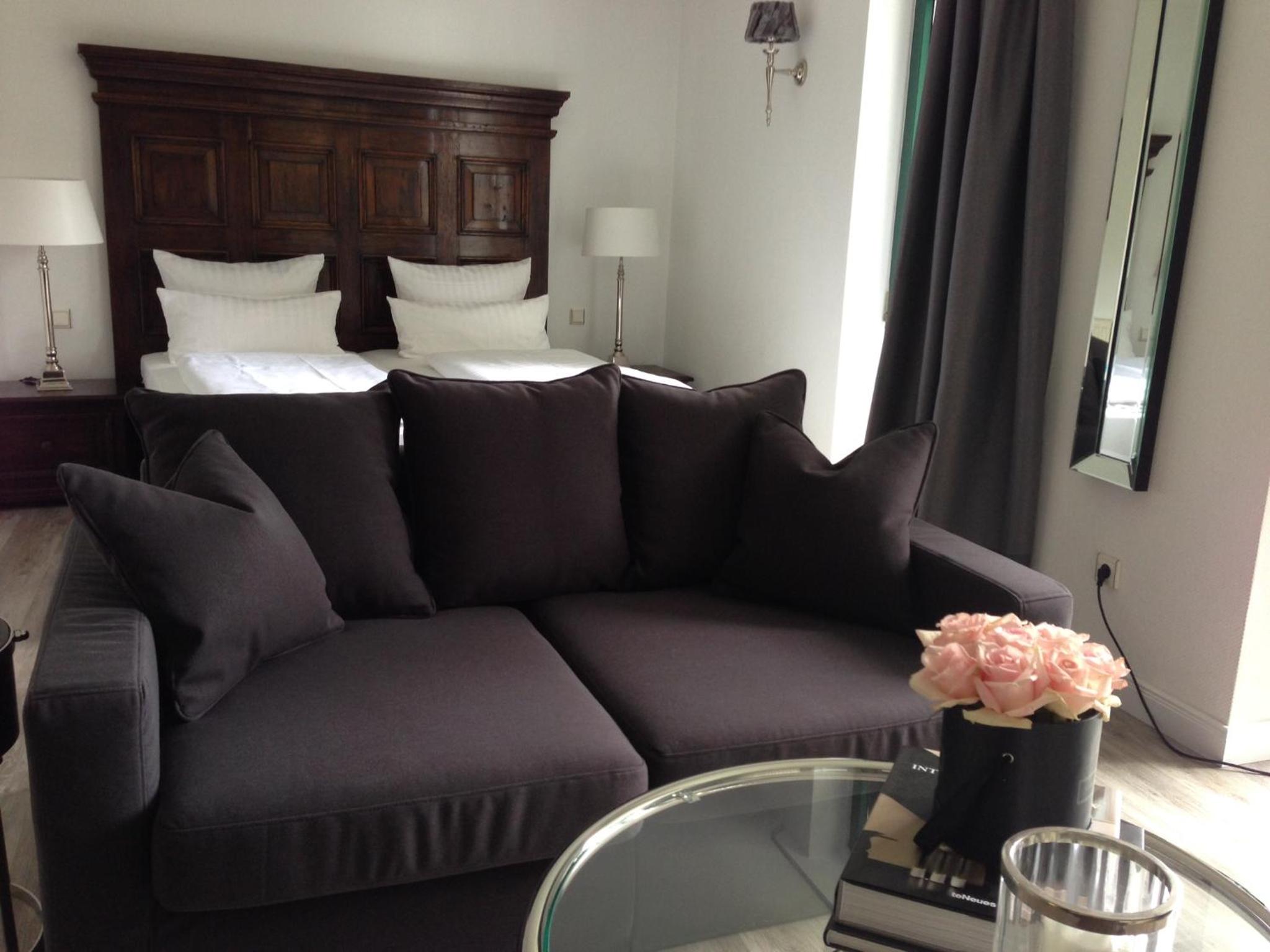 Double Room - Photo 12