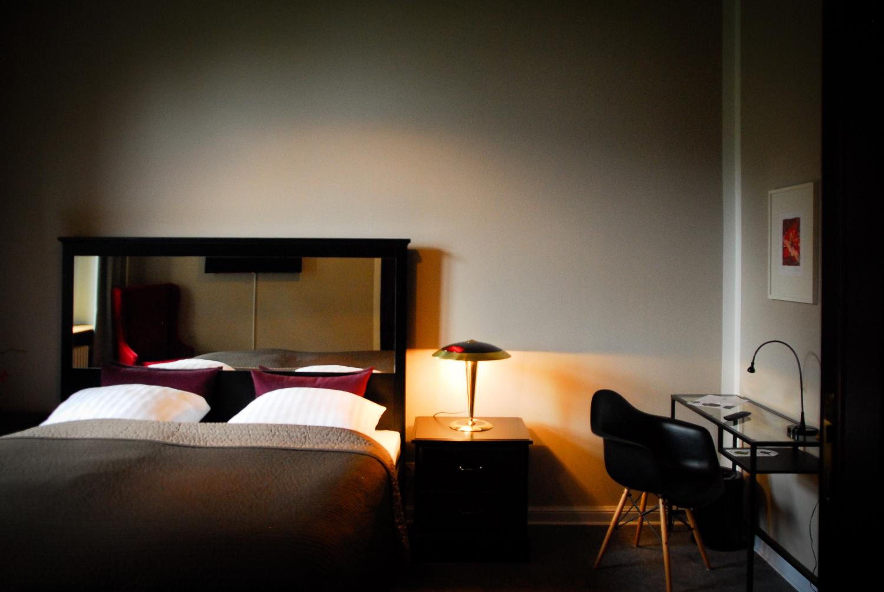 Standard Double Room photo 3
