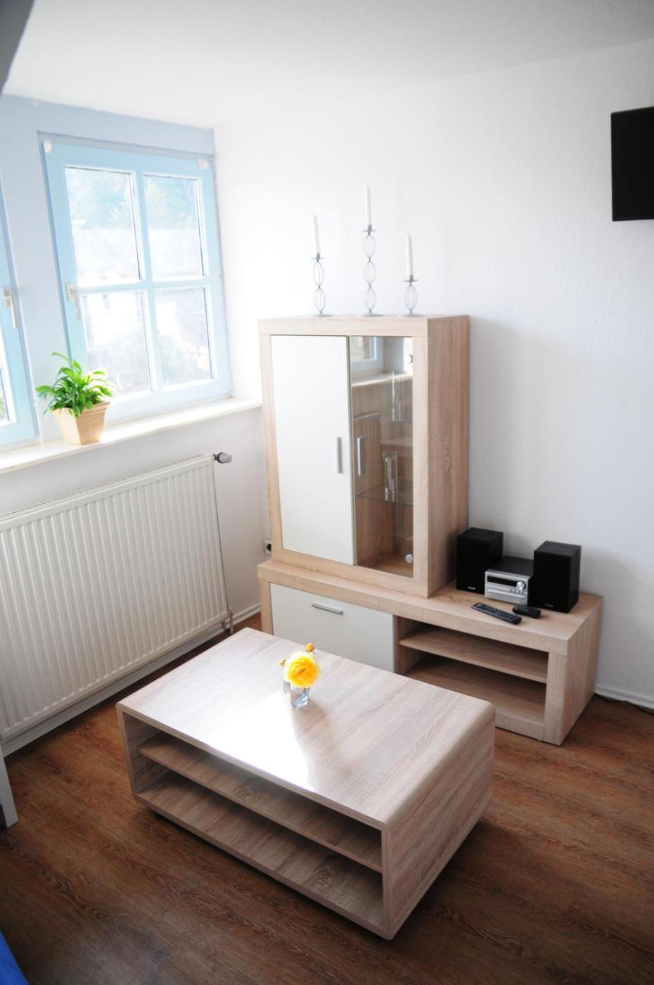 Apartment photo 2