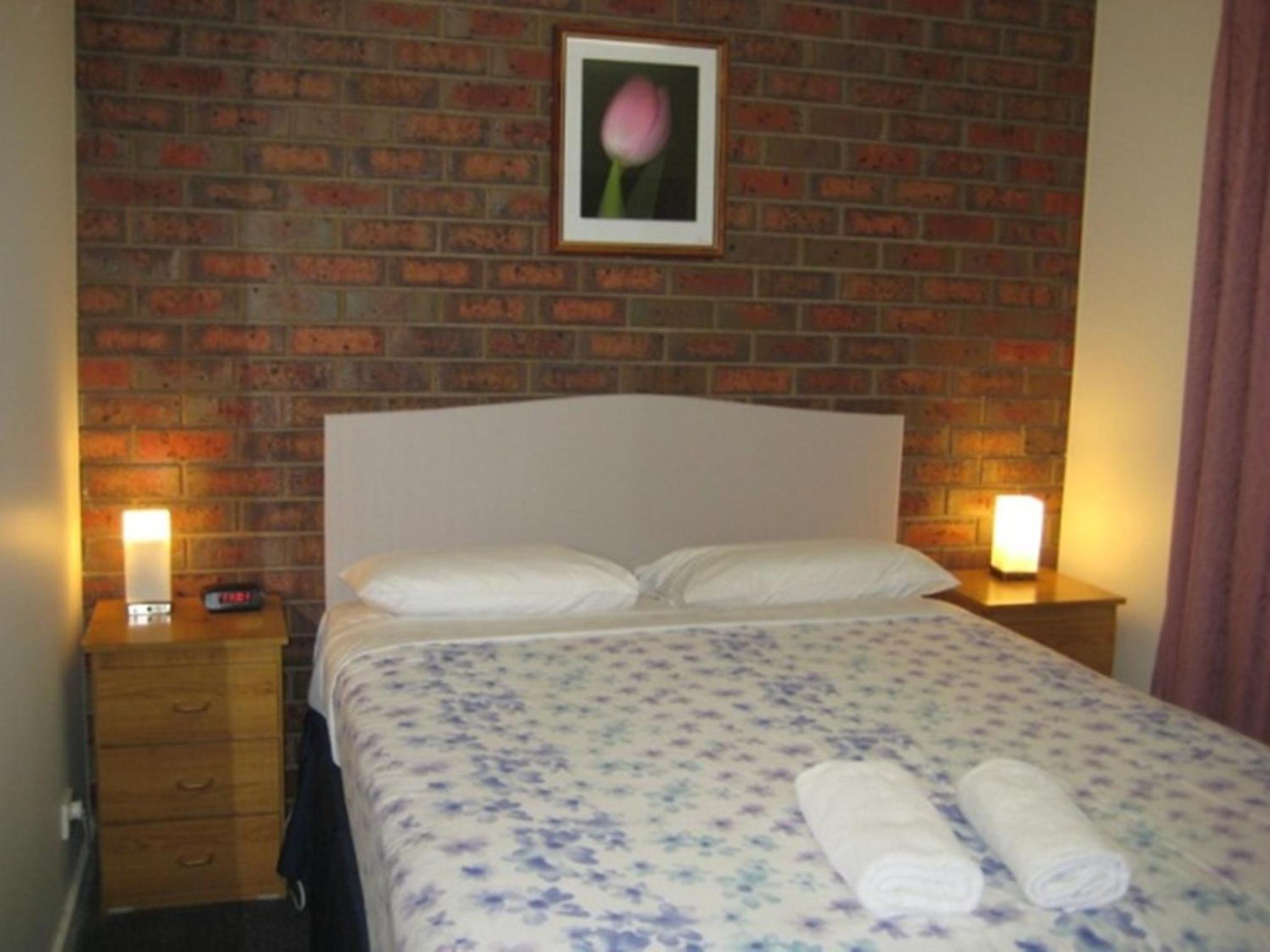 Superior Two Bedroom Family Unit – sleeps 6 photo 1