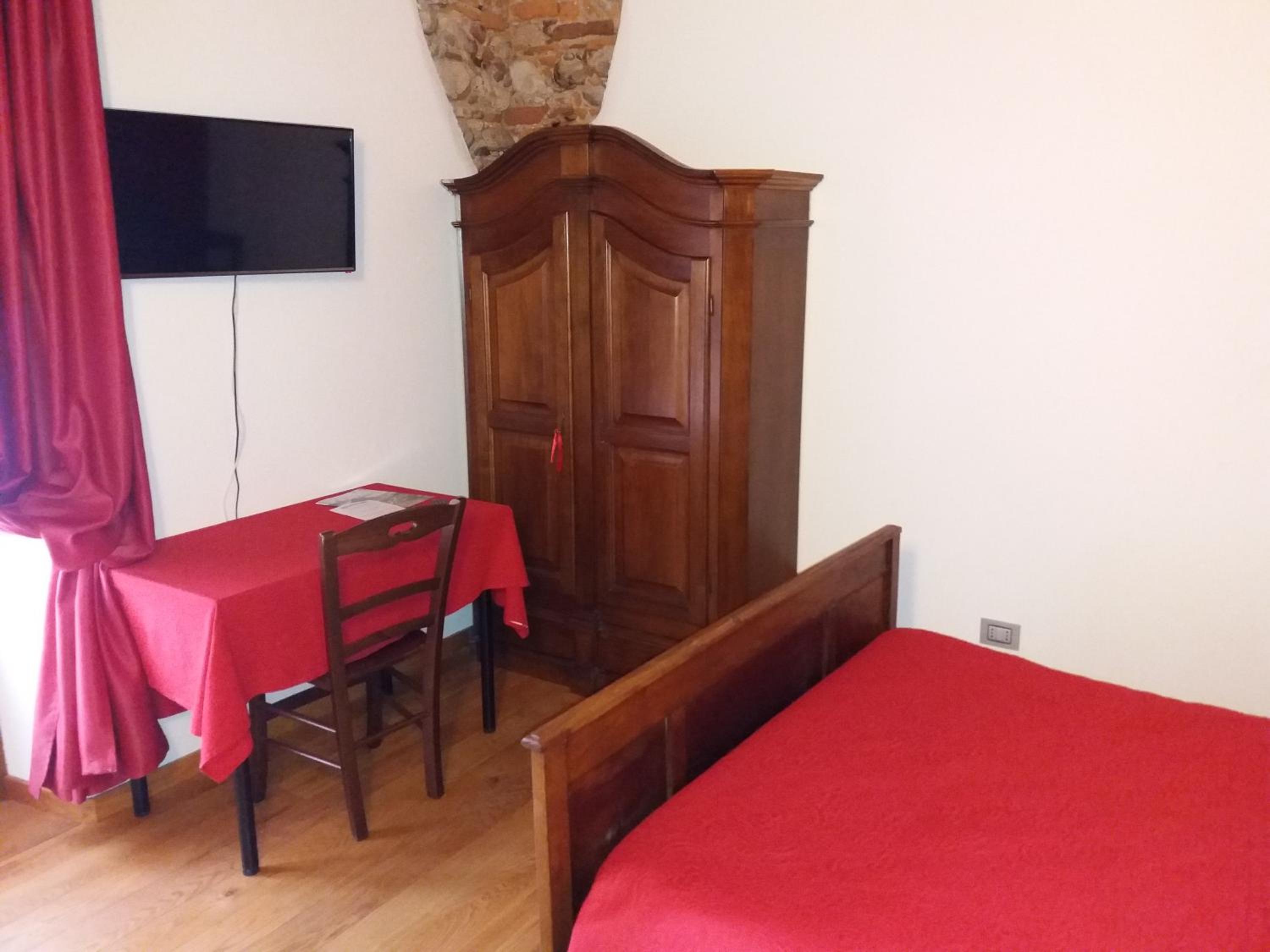 Single Room photo 2