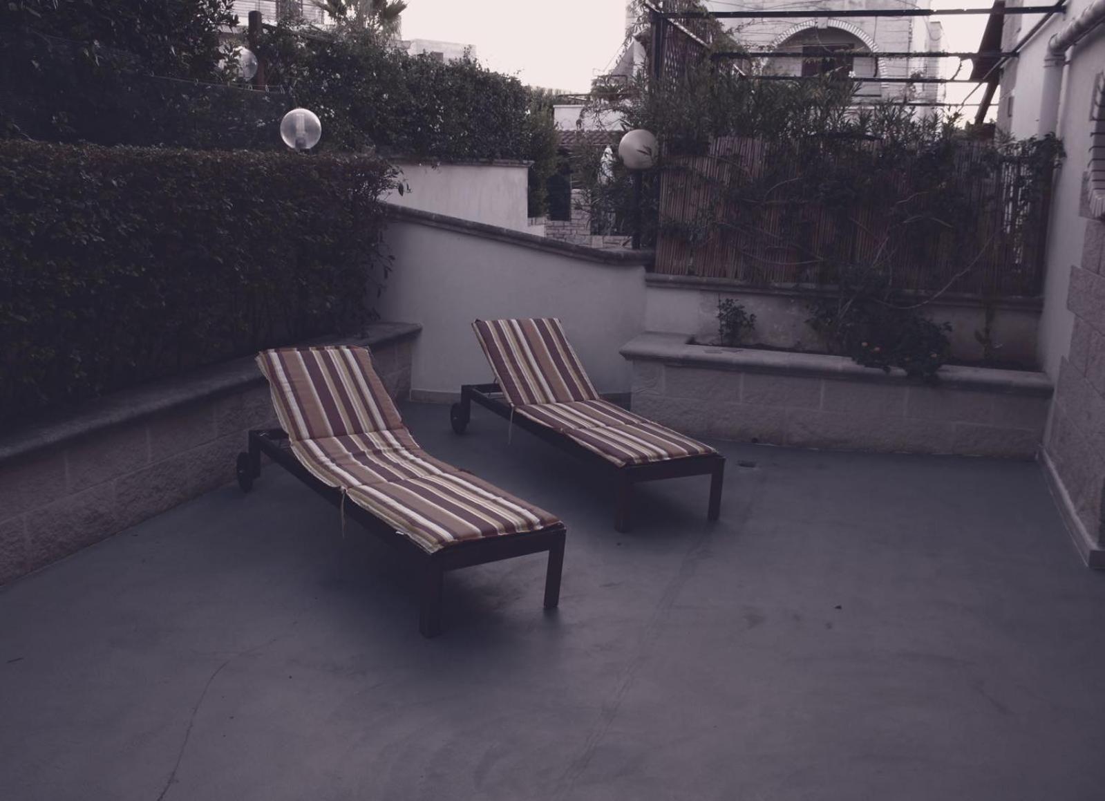 Double Room with Balcony - Photo 10