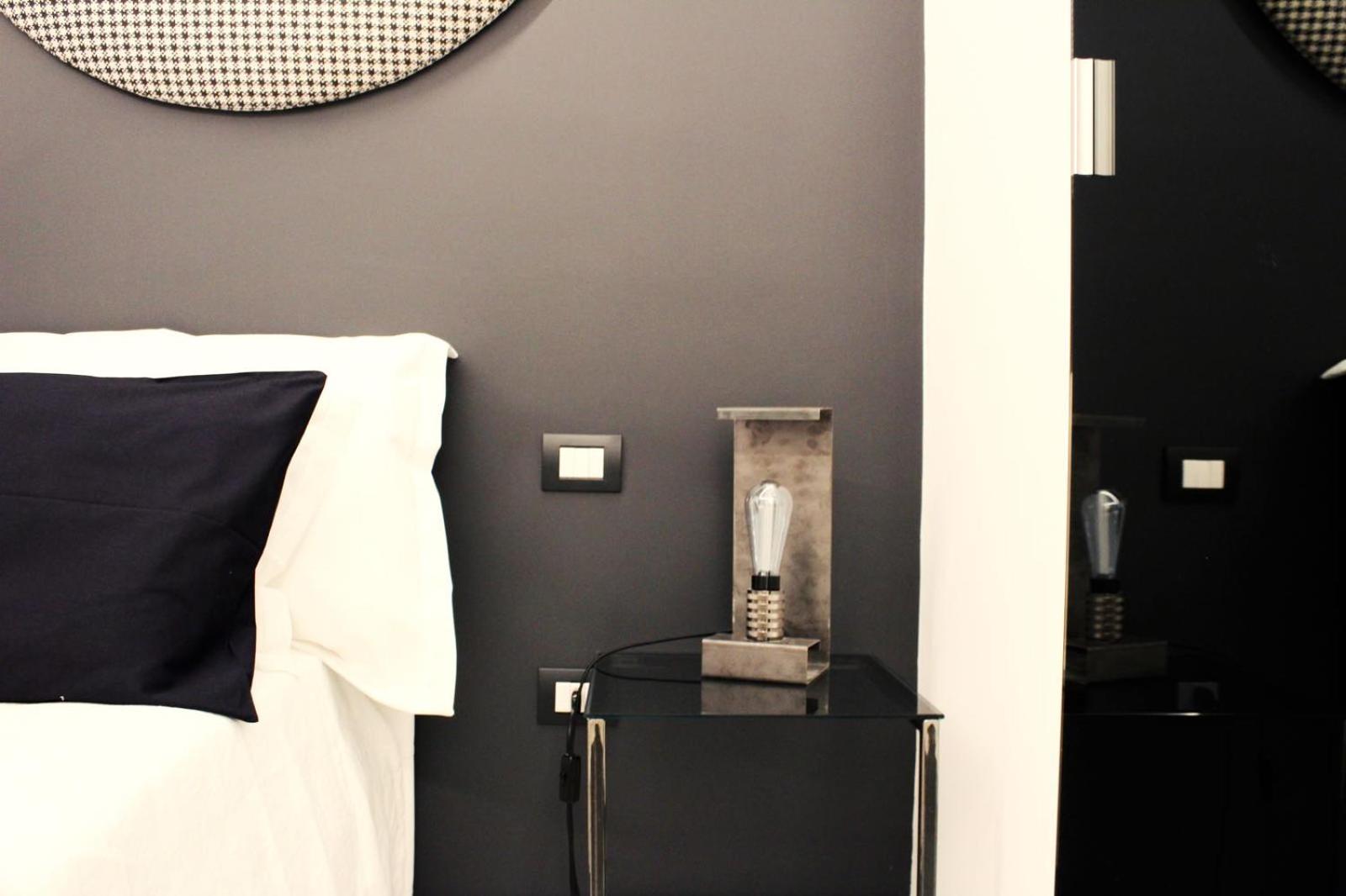 Double Room with Balcony - Photo 5