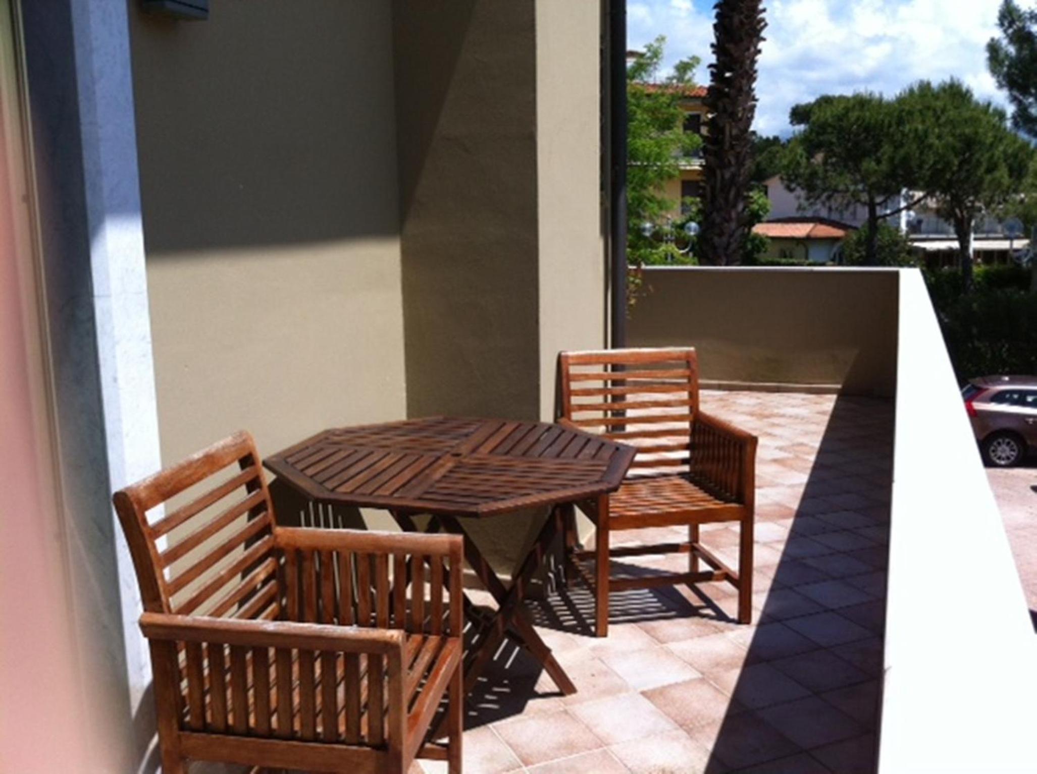 Double or Twin Room with Terrace - Photo 13