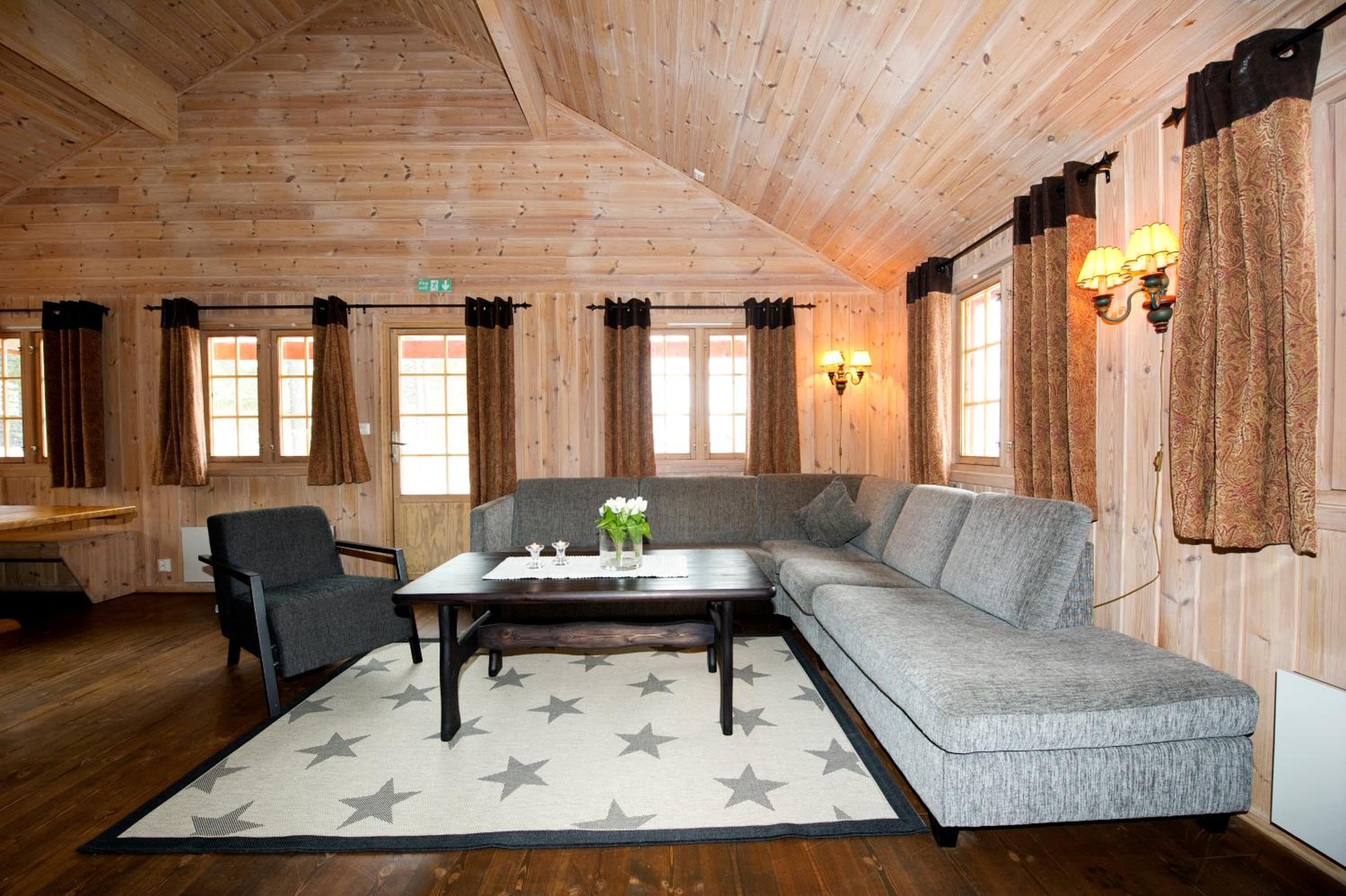 Standard cabin-12 beds