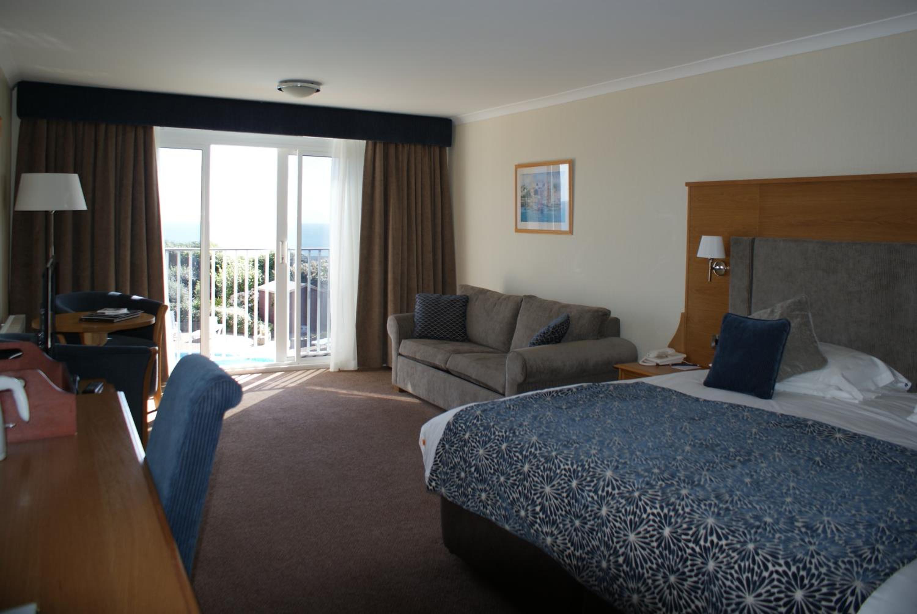Premium Twin Room photo 1