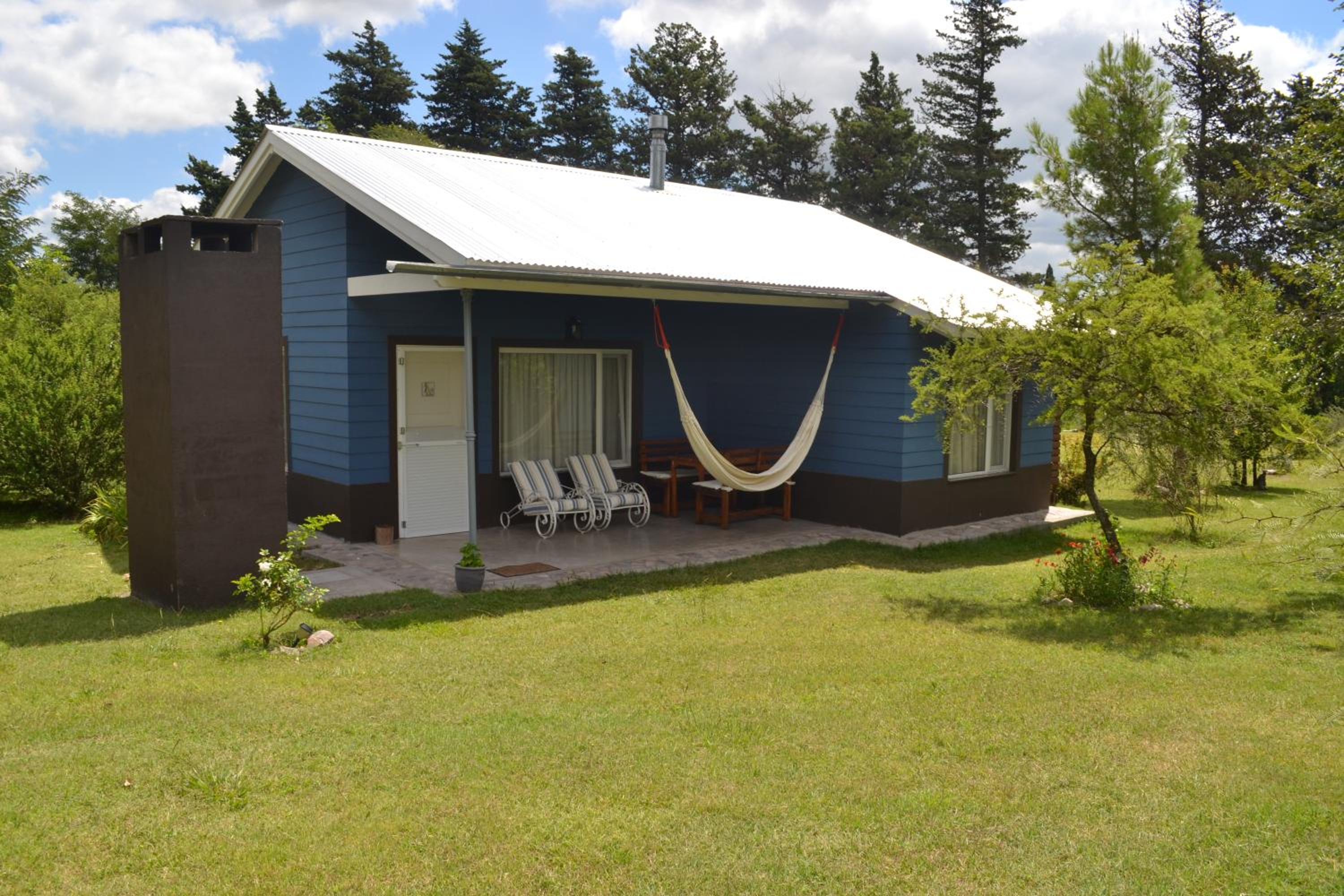 Two-Bedroom Cottage photo 3