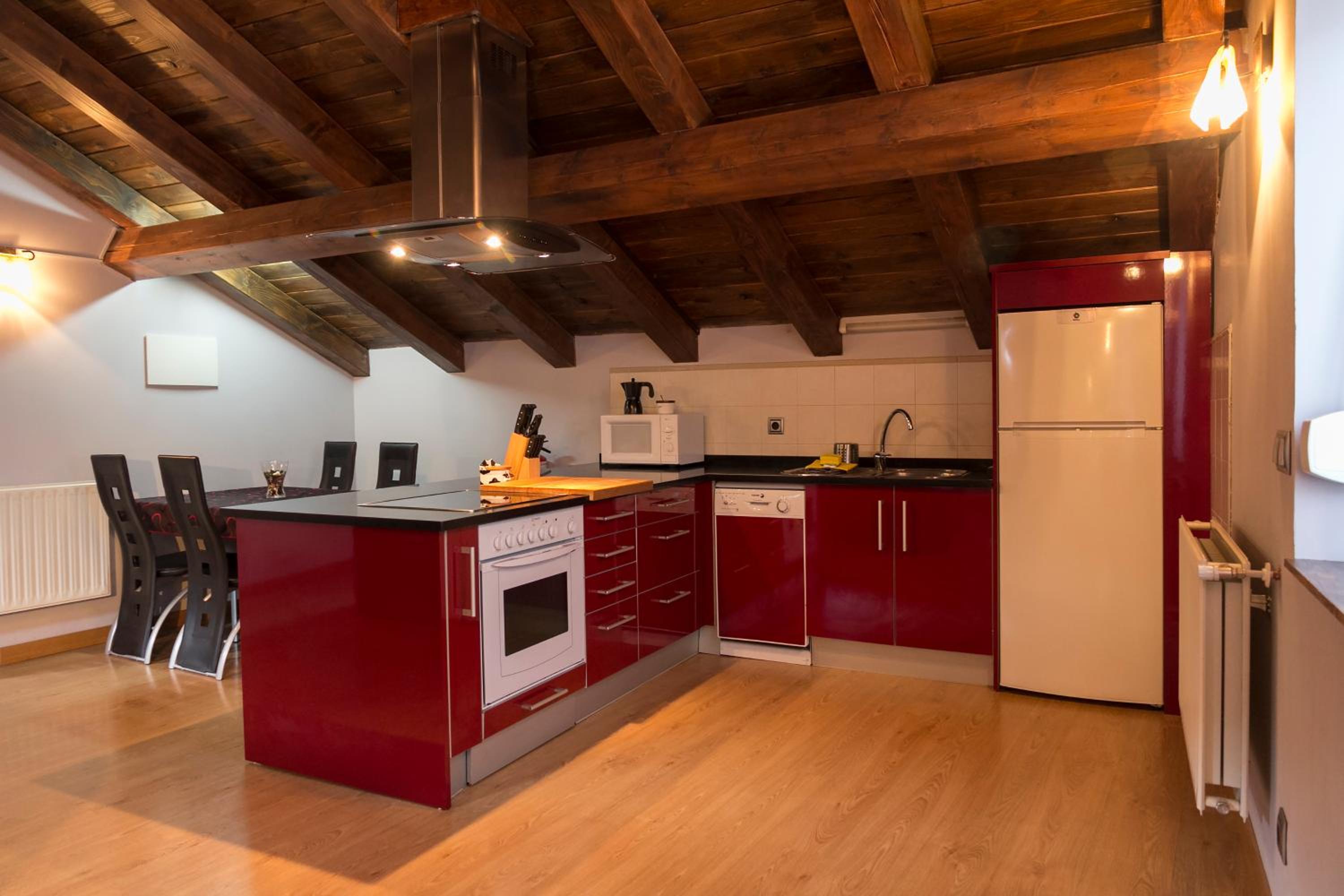 Family Apartment - Photo 2