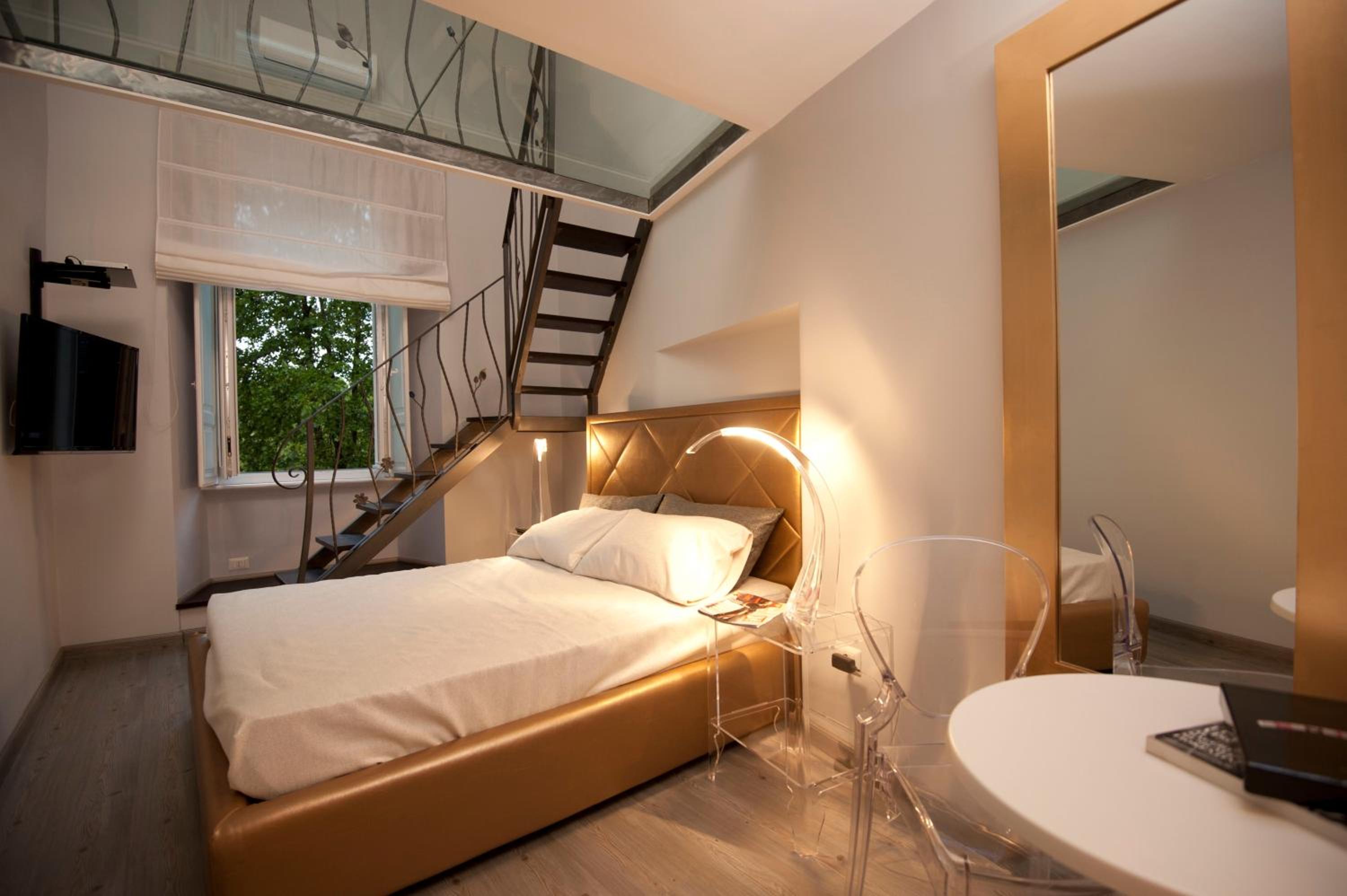 Superior Double Room with City View photo 3