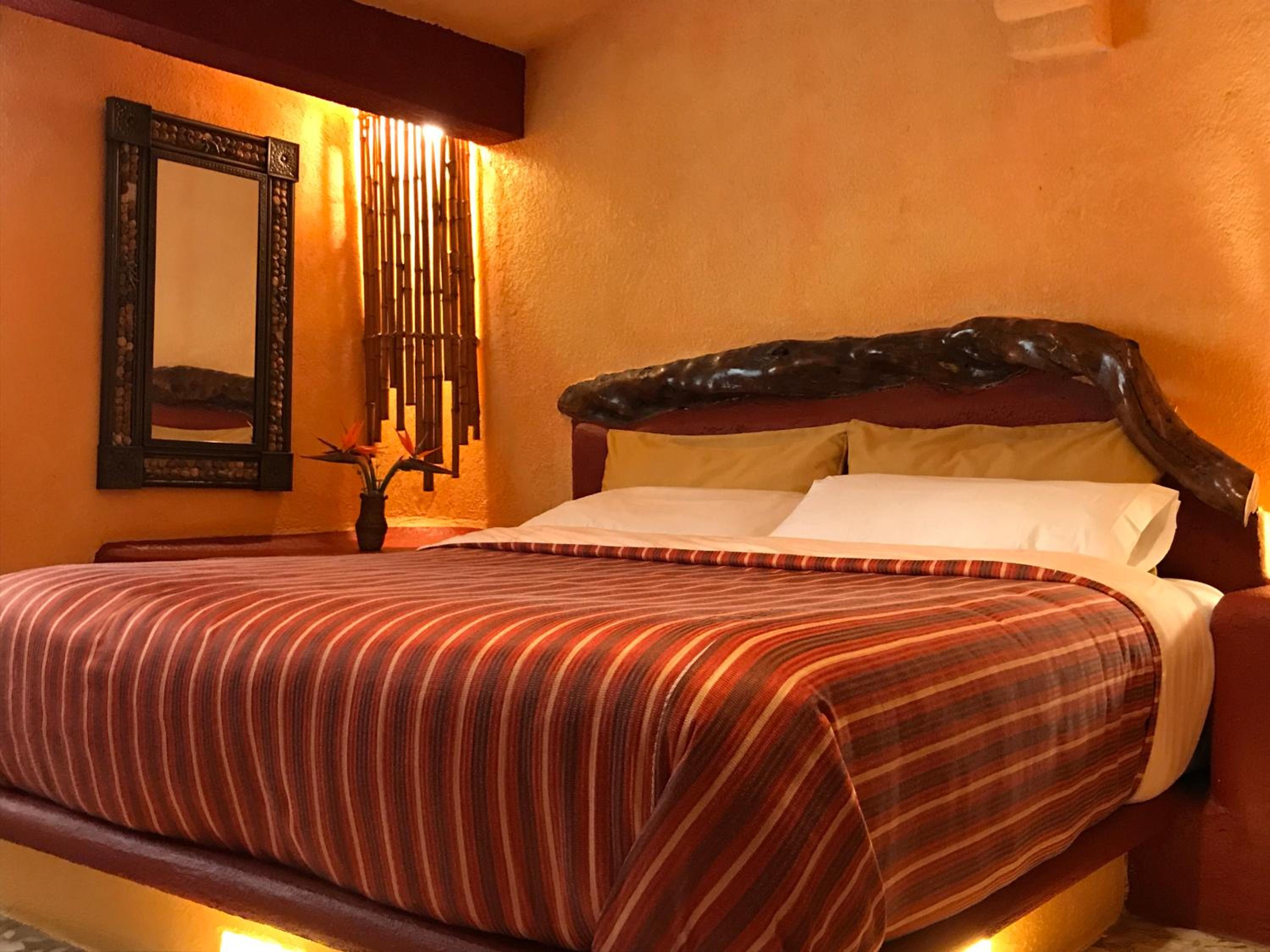 King Room with Spa Bath