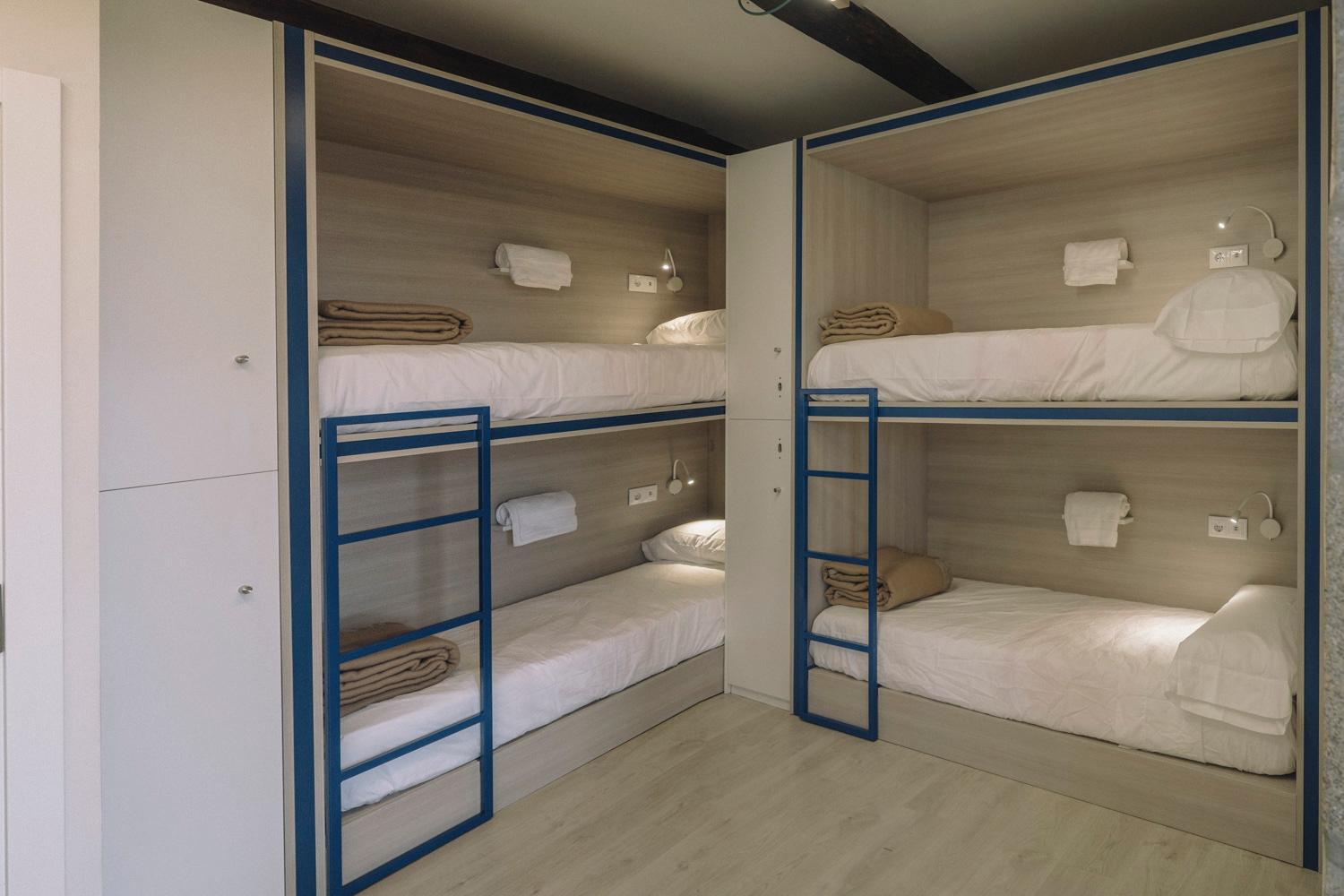 Single Bed in 6-Bed Dormitory Room