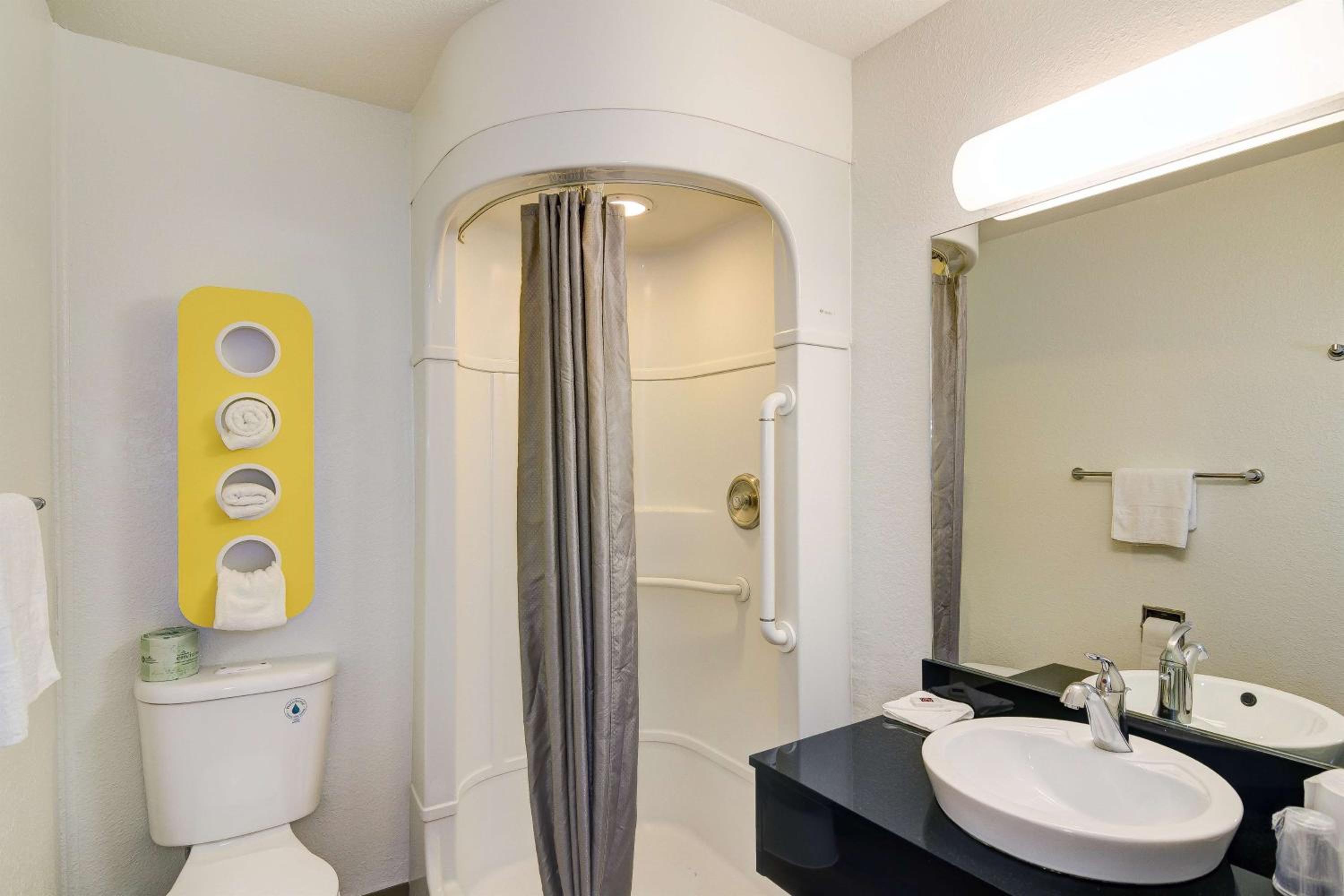 Double Room with Hearing Impaired Access photo 1