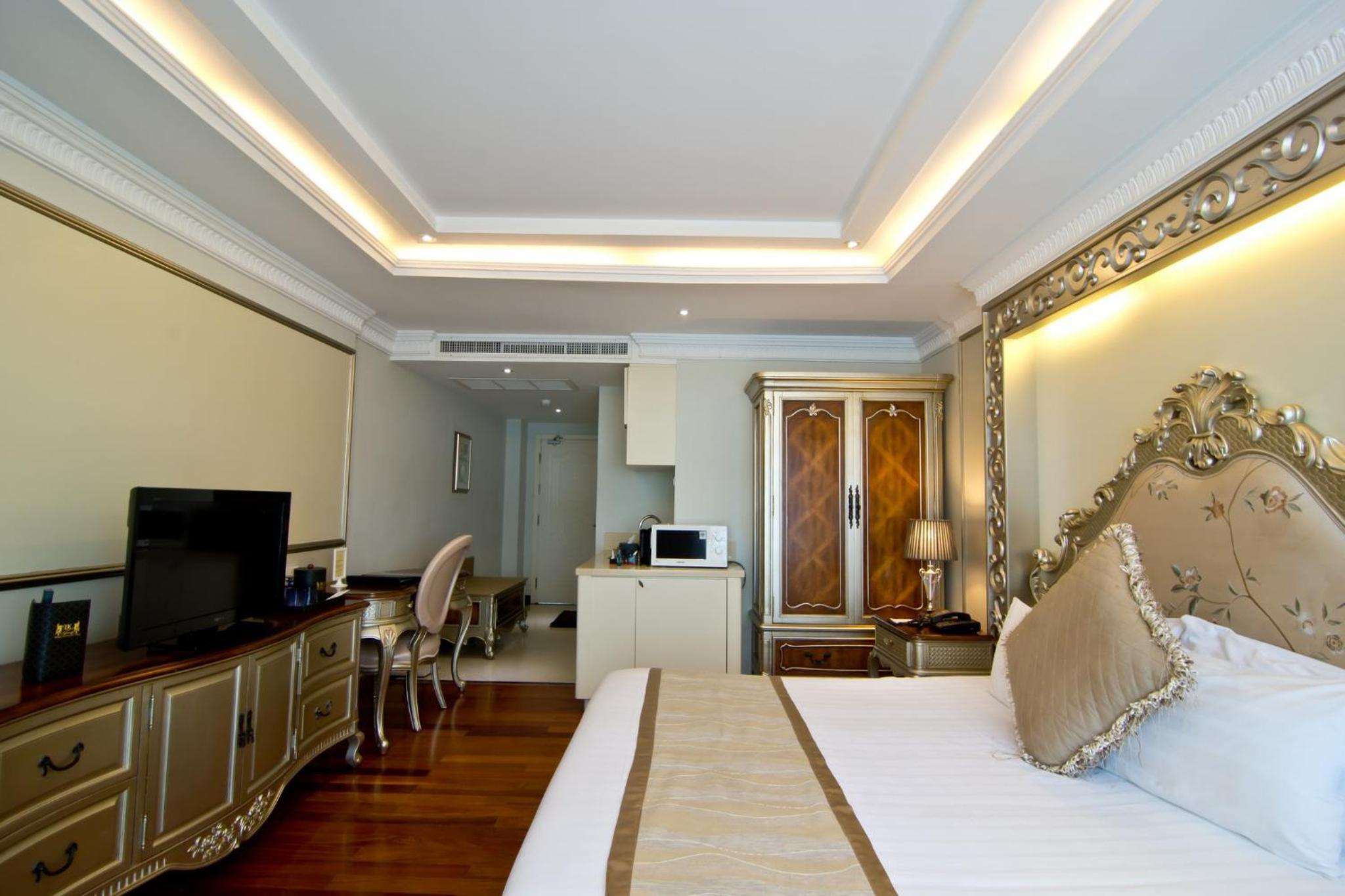 Deluxe Double Room with Spa Bath  - Photo 11