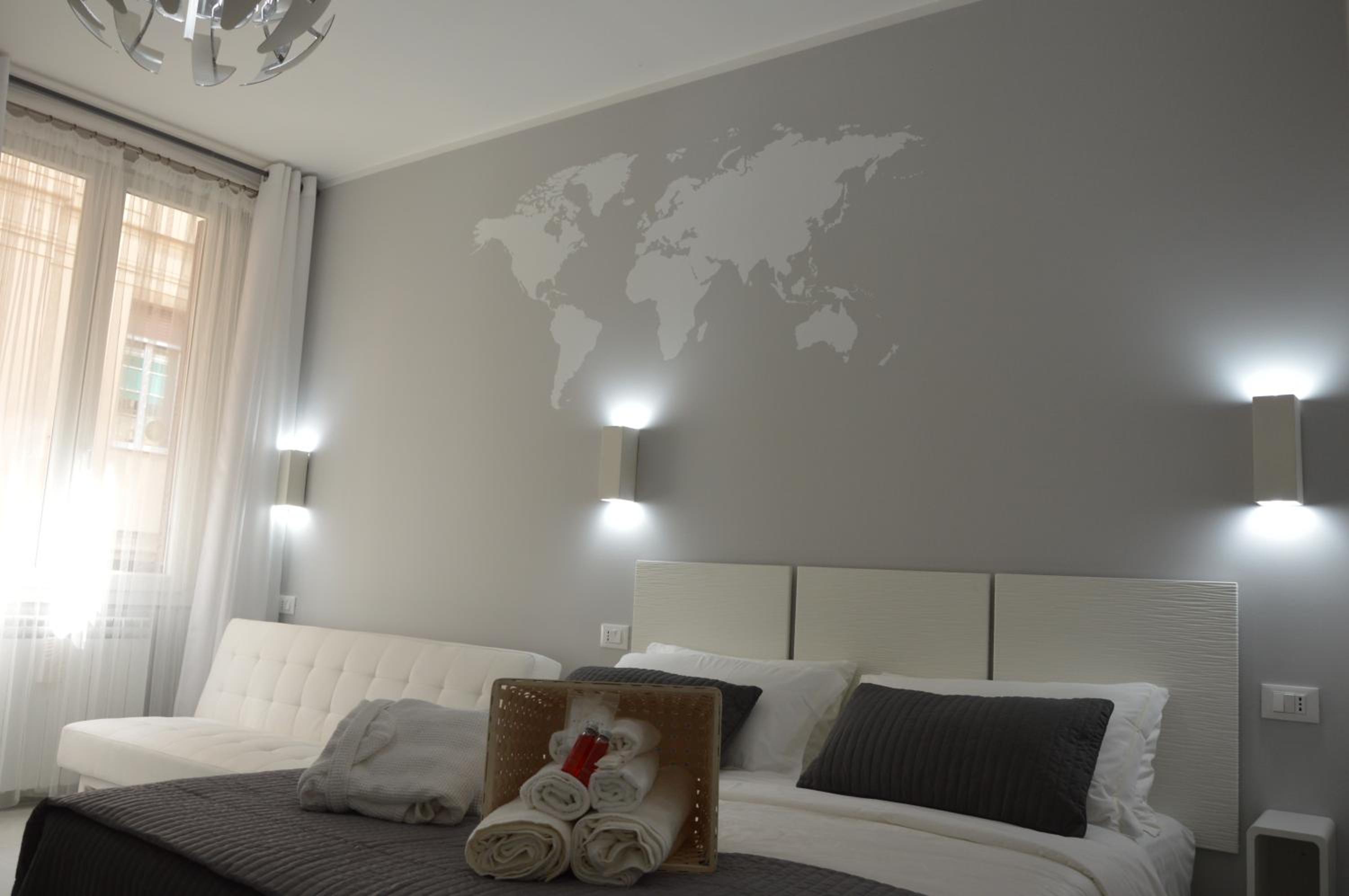 Deluxe Double or Twin Room