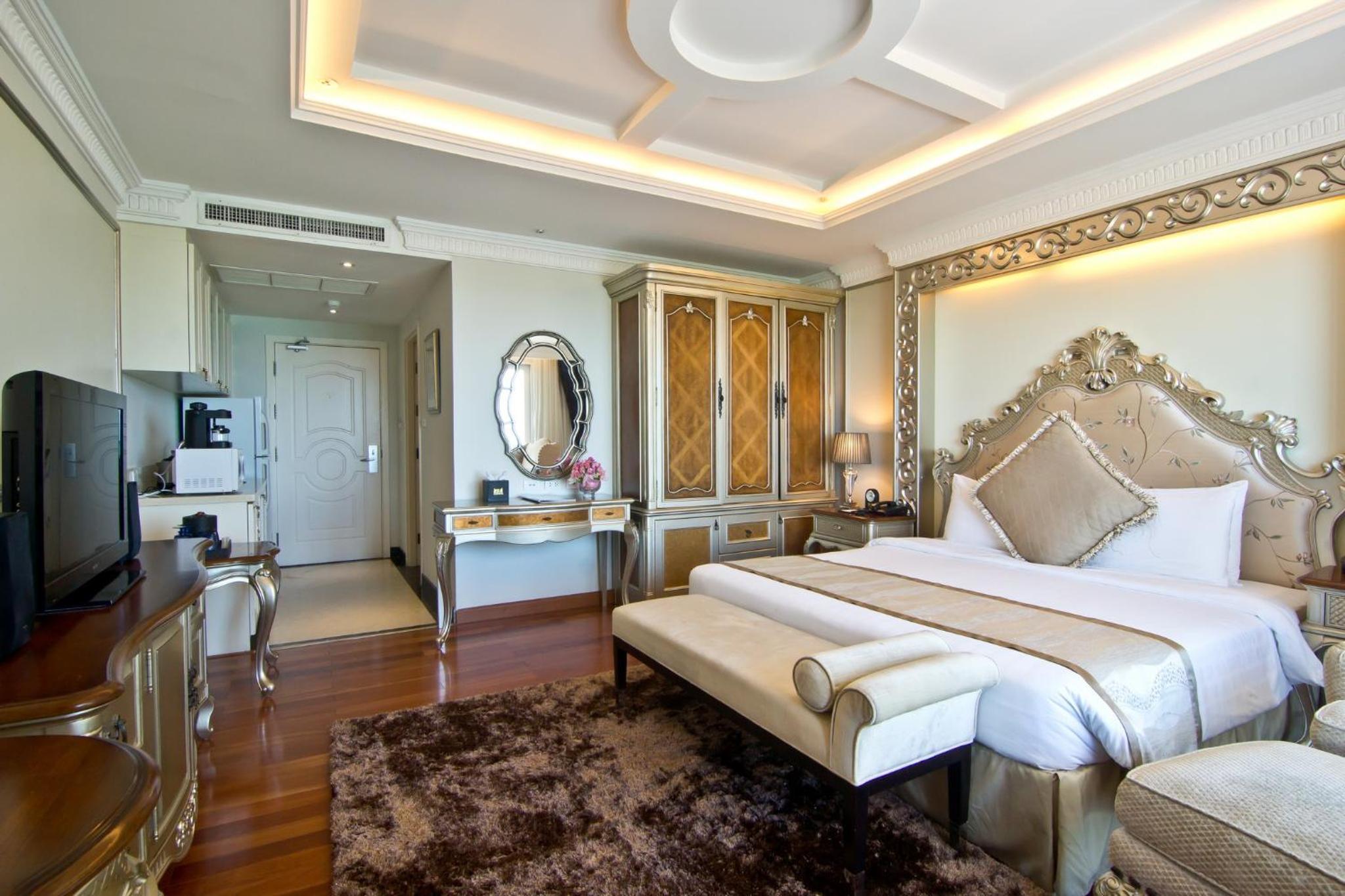 Deluxe Double Room - Beach Front - Photo 11