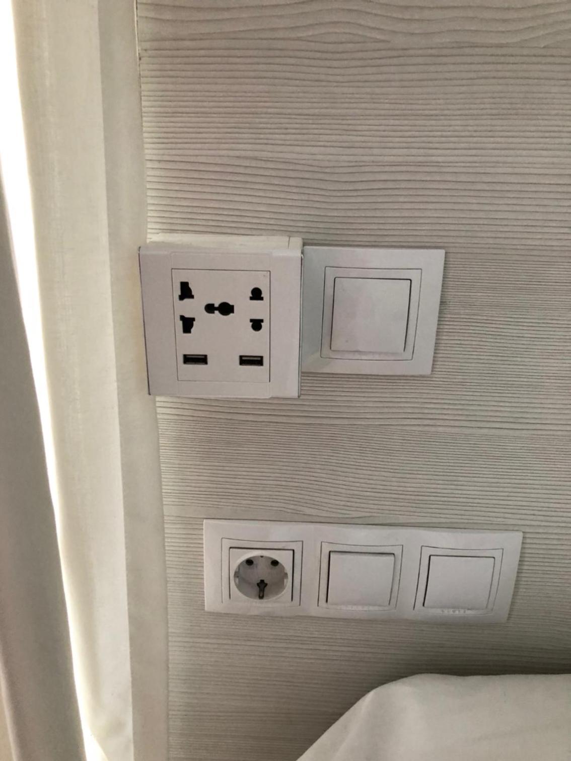 Twin Room With Balcony photo 2