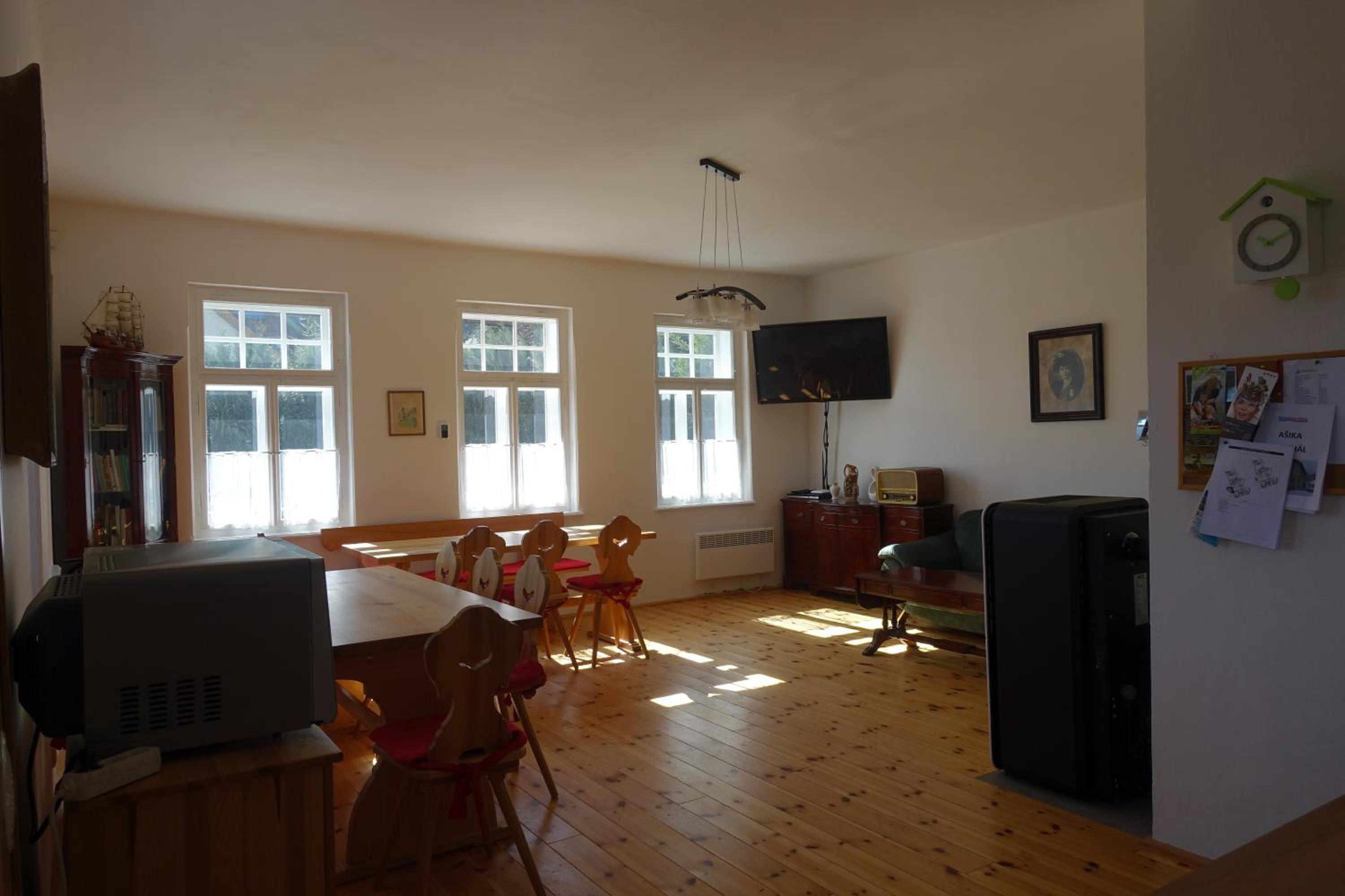 Three-Bedroom Chalet photo 2